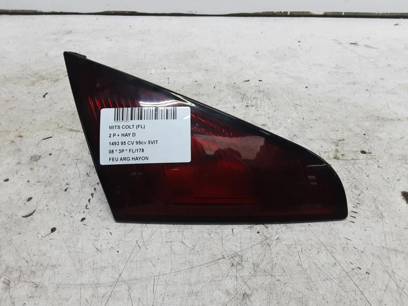 LICHT ACHTERKLEP LINKS Mitsubishi COLT 04 - 08