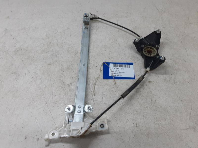 LEVE-VITRE DE PORTE ARRIERE DROITE Toyota YARIS (6) 2/20+