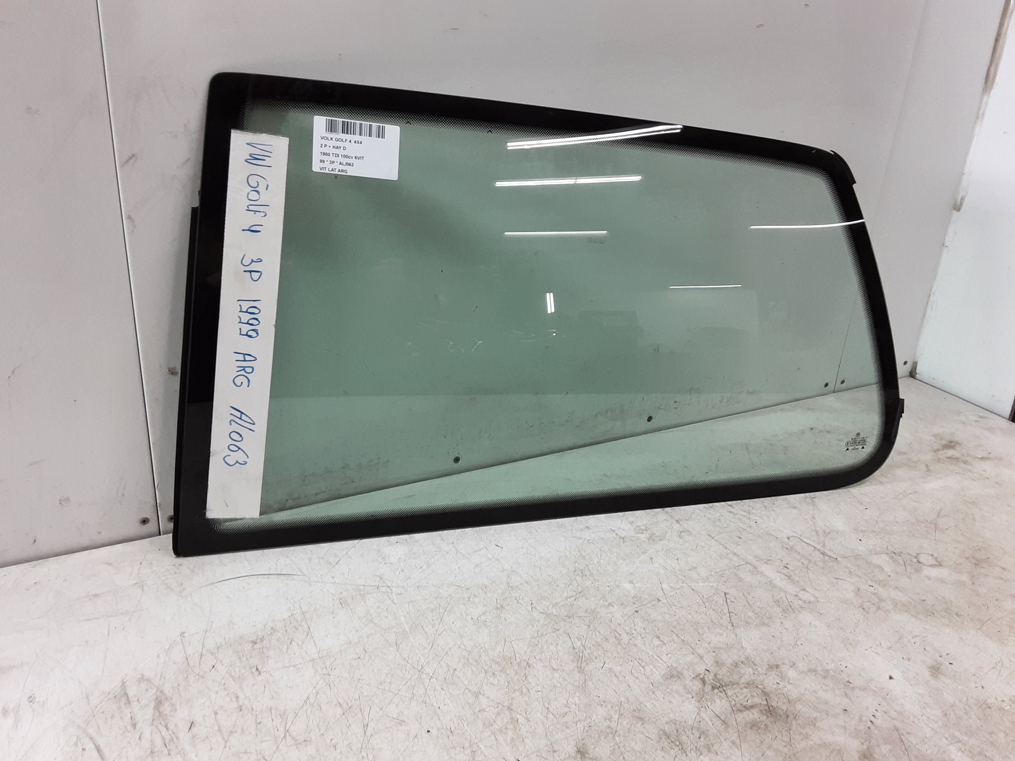 RUIT FLANK LINKS Vw GOLF IV 11/97 - 03