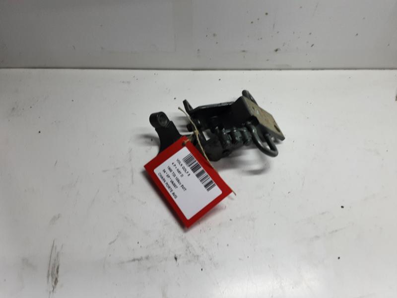 CHARNIERE DE PORTE AVANT GAUCHE Vw GOLF V 11/03 - 08