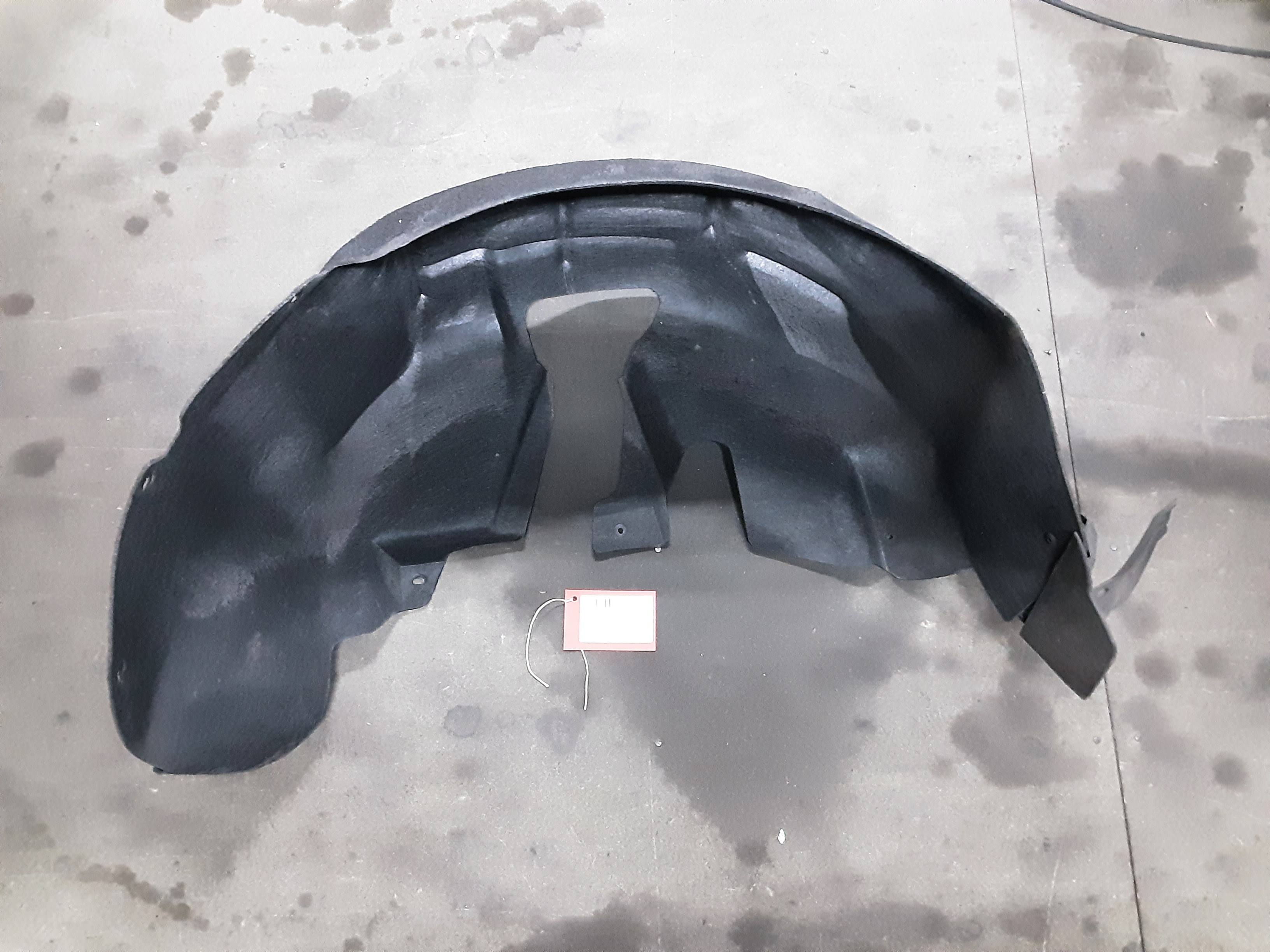 COQUILLE D&#039;AILE ARRIERE DROITE Vw GOLF V 11/03 - 08