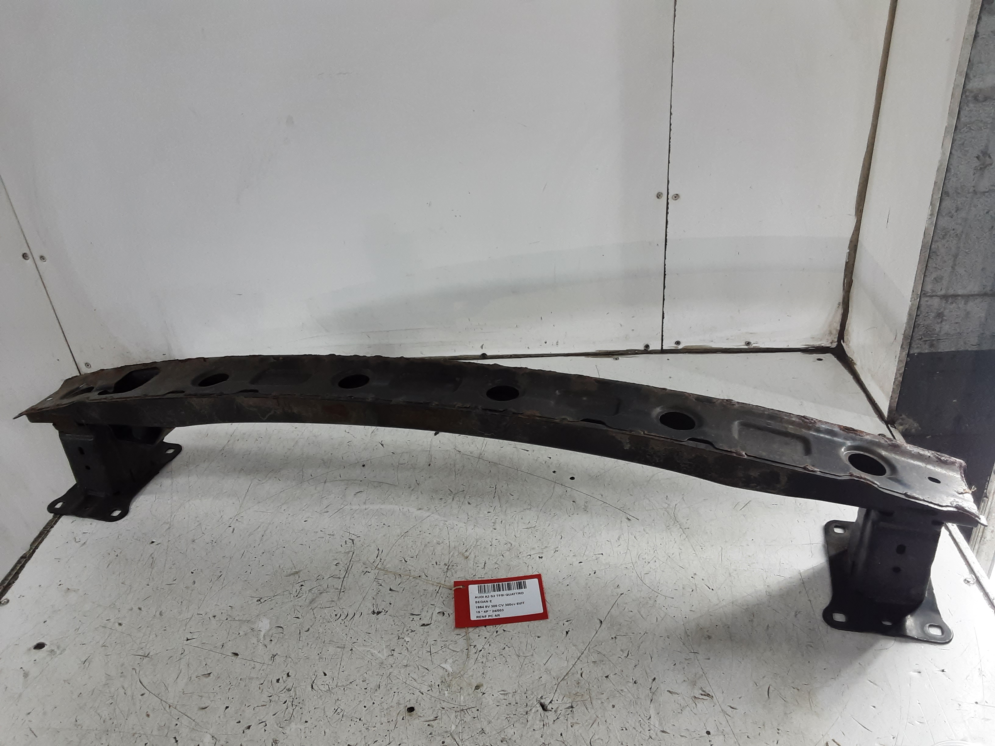 BUMPERBALK ACHTER Audi A3 4D 5/13 - 16