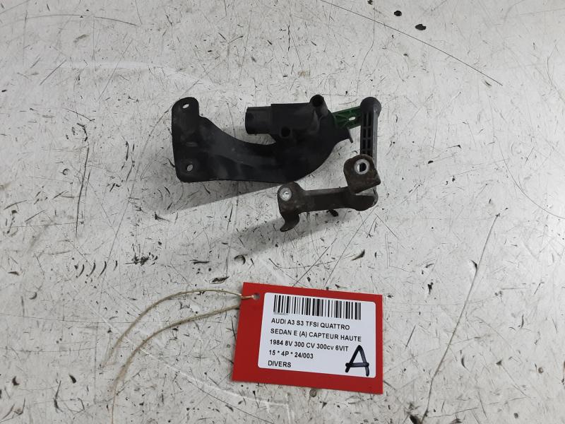 DIVERS Audi A3 4D 5/13 - 16