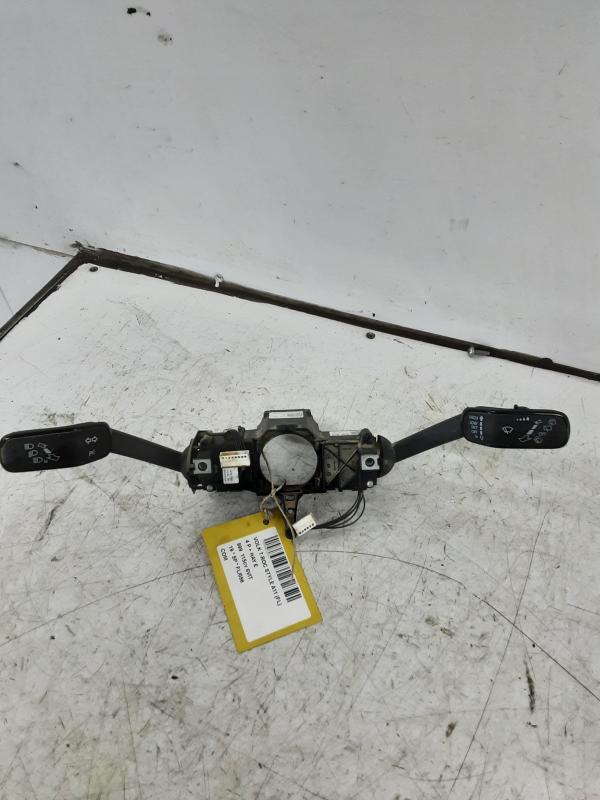 COMMODO Vw T-ROC 10/17 - 4/22