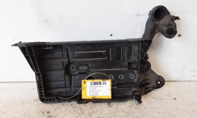 ACCU STEUN Vw PASSAT 11/14 - 19