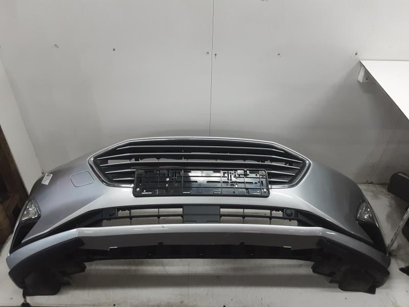 VOORBUMPER Ford FOCUS (6) 4/18 - 4/22