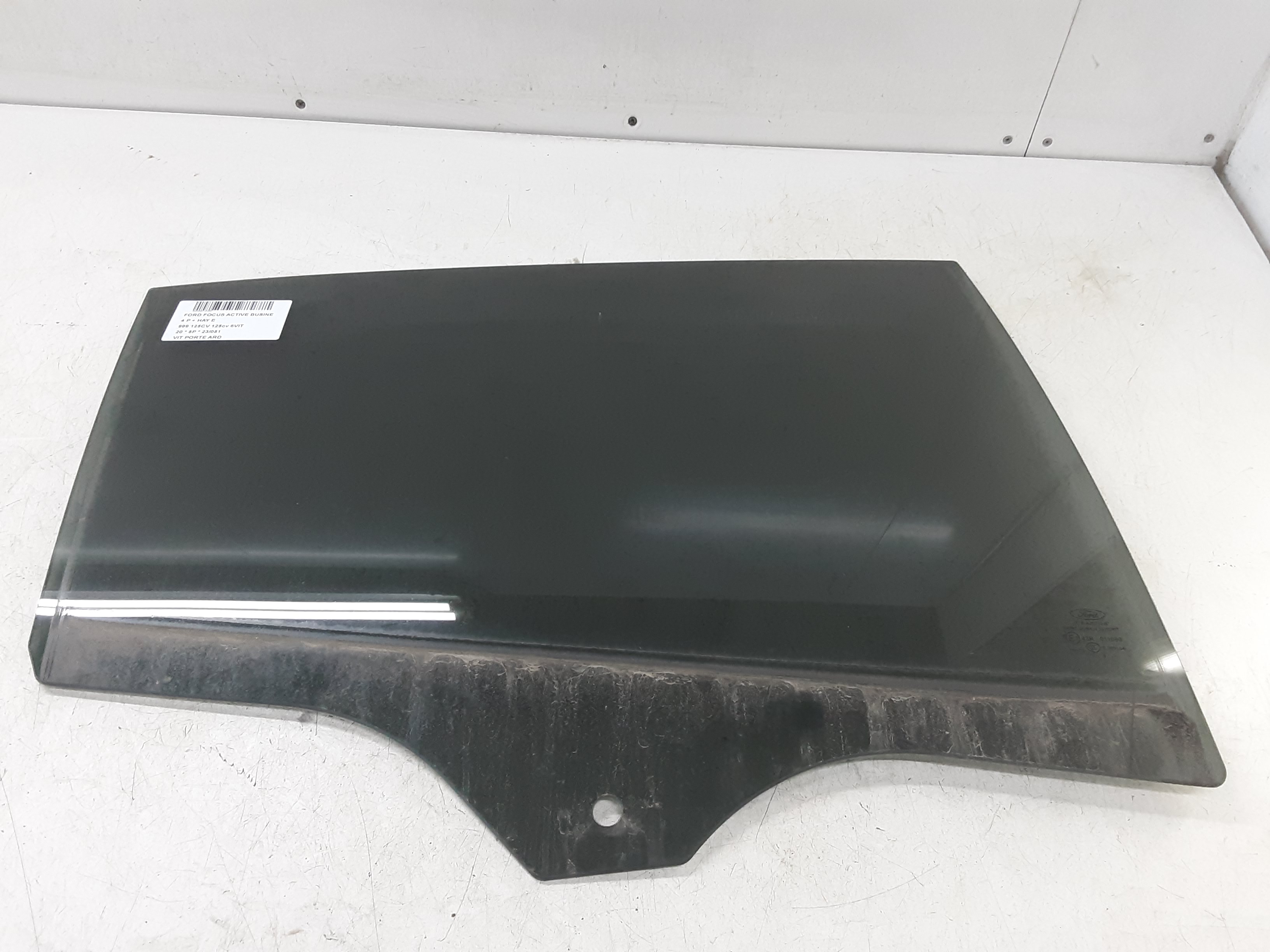 RUIT ACHTER RECHTS Ford FOCUS (6) 4/18 - 4/22