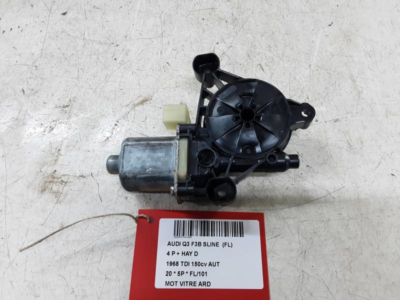 MOTEUR DE VITRE DE PORTE ARRIERE DROITE Audi Q3 11/18+