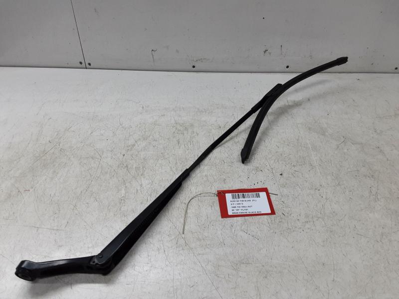 BRAS D'ESSUIE-GLACE AVANT DROIT Audi Q3 11/18+