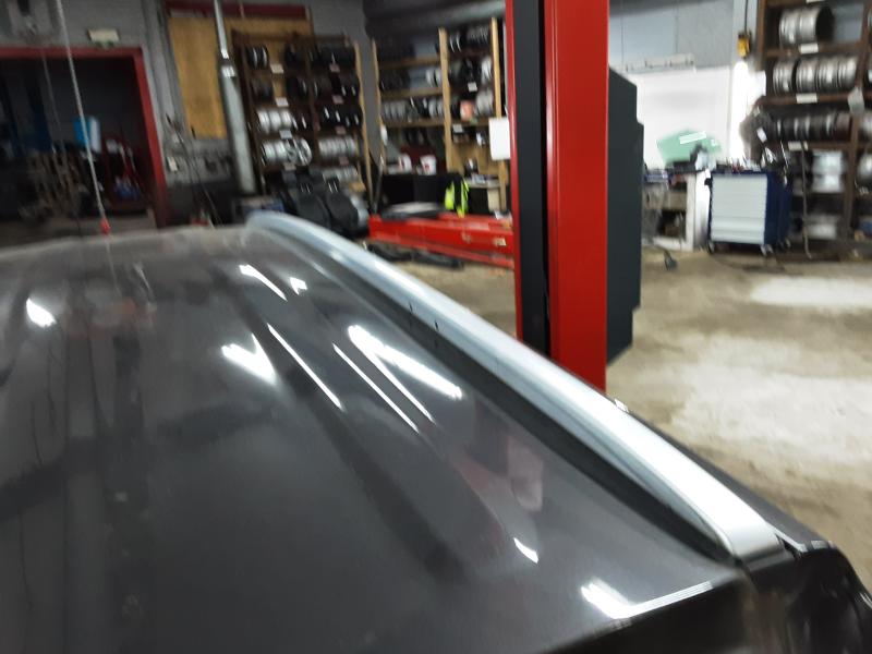 BARRE DE TOIT DROITE Hyundai TUCSON (2) 09/15 - 09/18