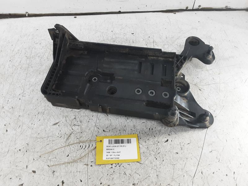 ACCU STEUN Seat LEON (3) (5F) FaceLift 1/17 - 5/20