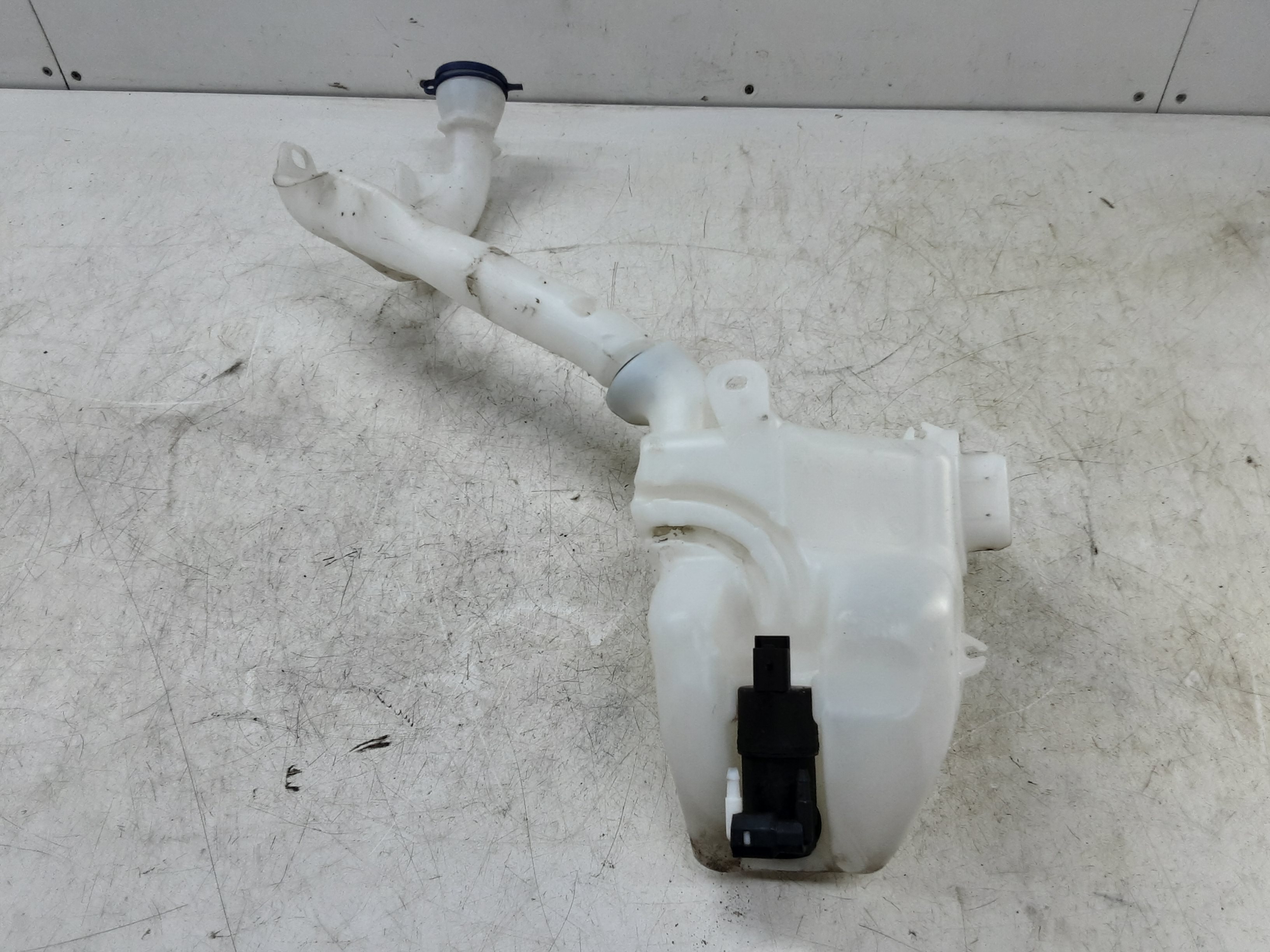 RUITENWASRESERVOIR VOOR Peugeot 208 8/15 - 20