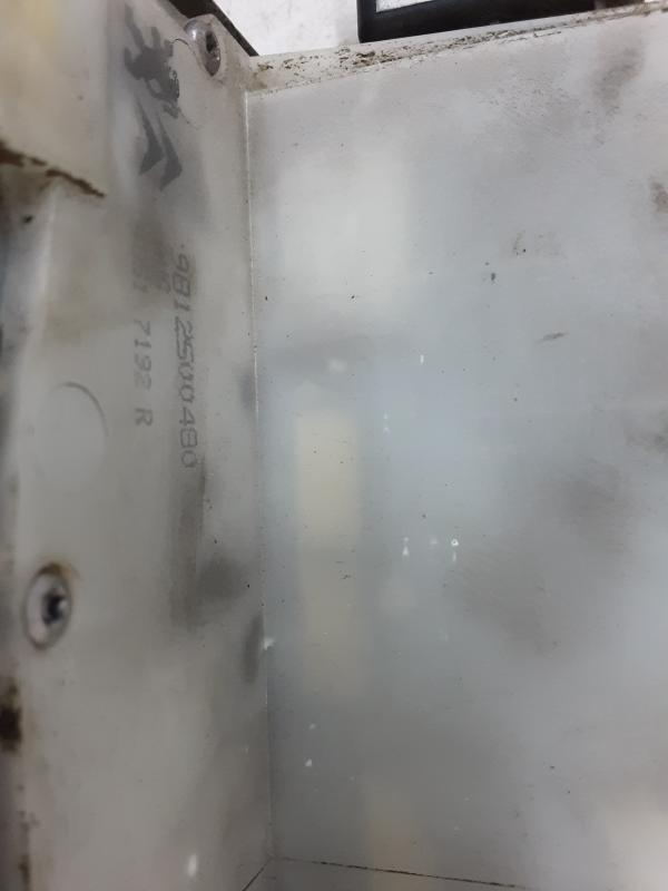 VERGRENDELING VOOR LINKS Peugeot 208 8/15 - 20