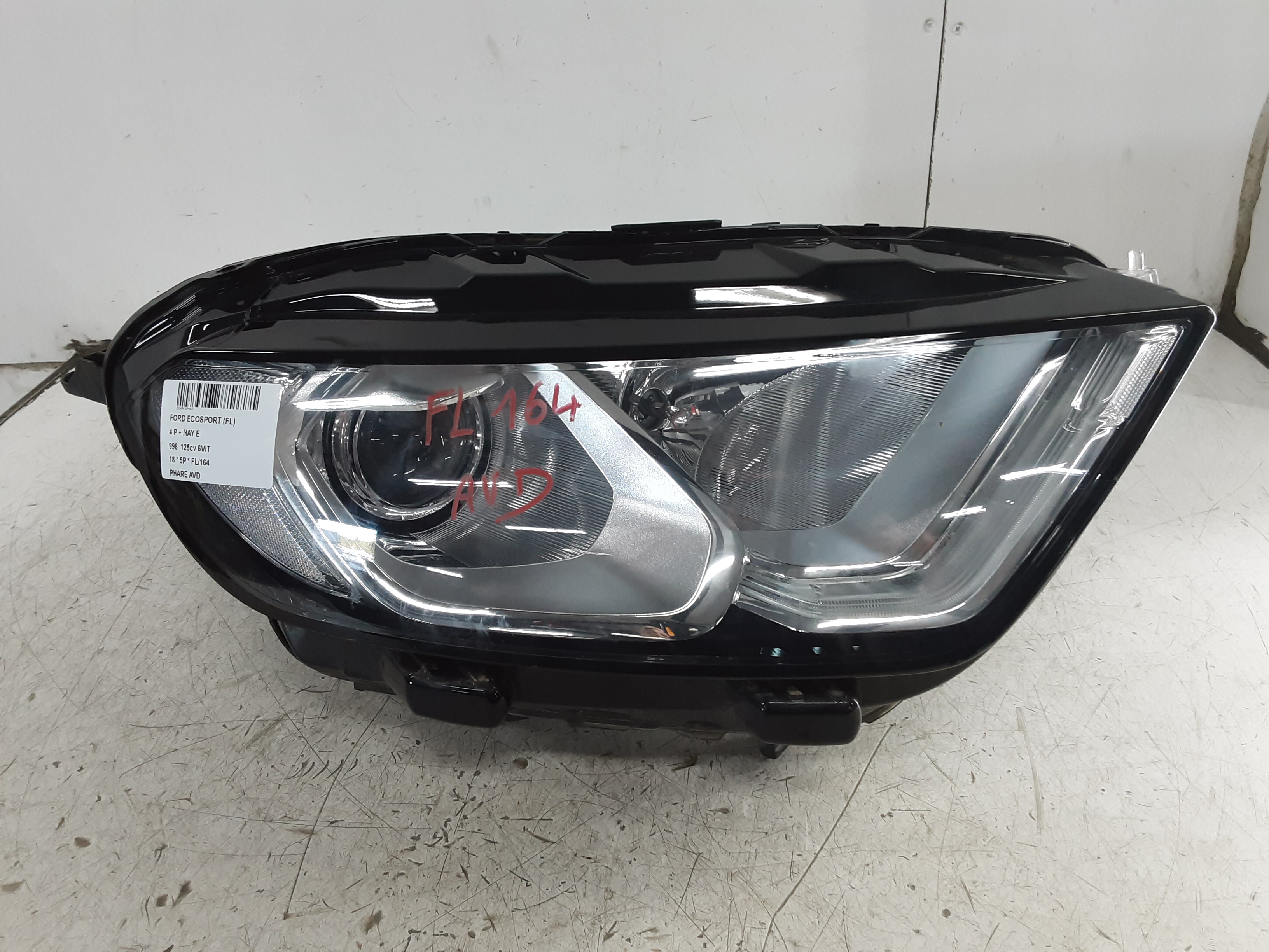 KOPLICHT VOOR RECHTS Ford ECOSPORT 11/17+