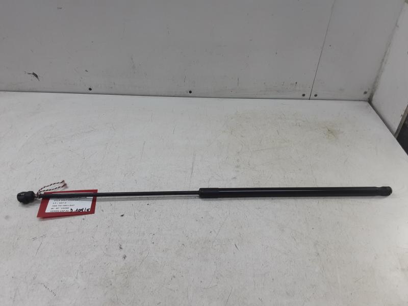 VERIN DE CAPOT AVANT Vw GOLF V 11/03 - 08