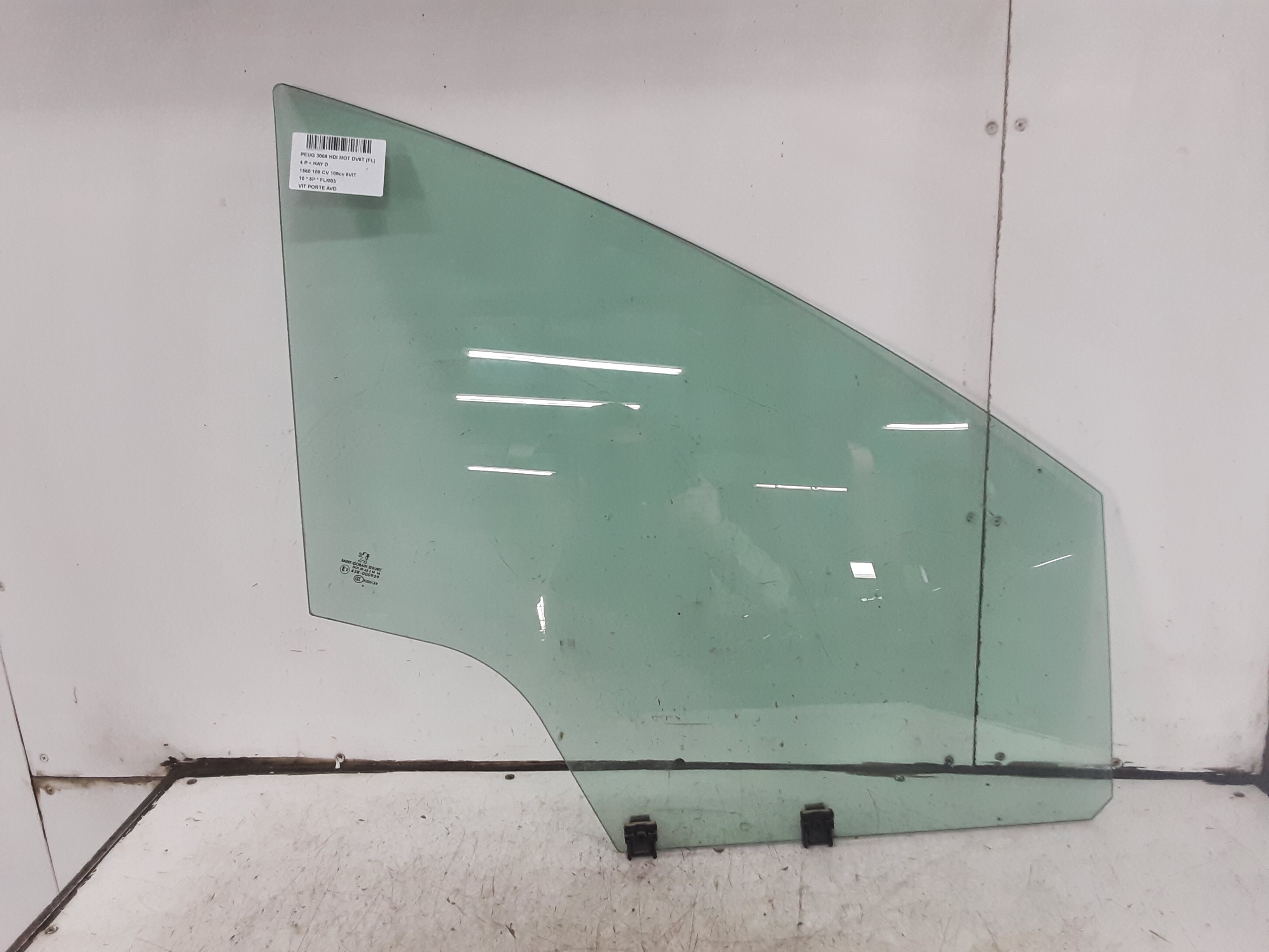 VITRE DE PORTE AVANT DROITE Peugeot 3008 (1) 6/09 - 16
