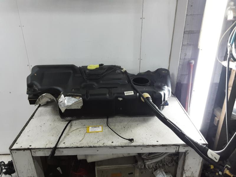 RESERVOIR DIESEL Peugeot 3008 (1) 6/09 - 16