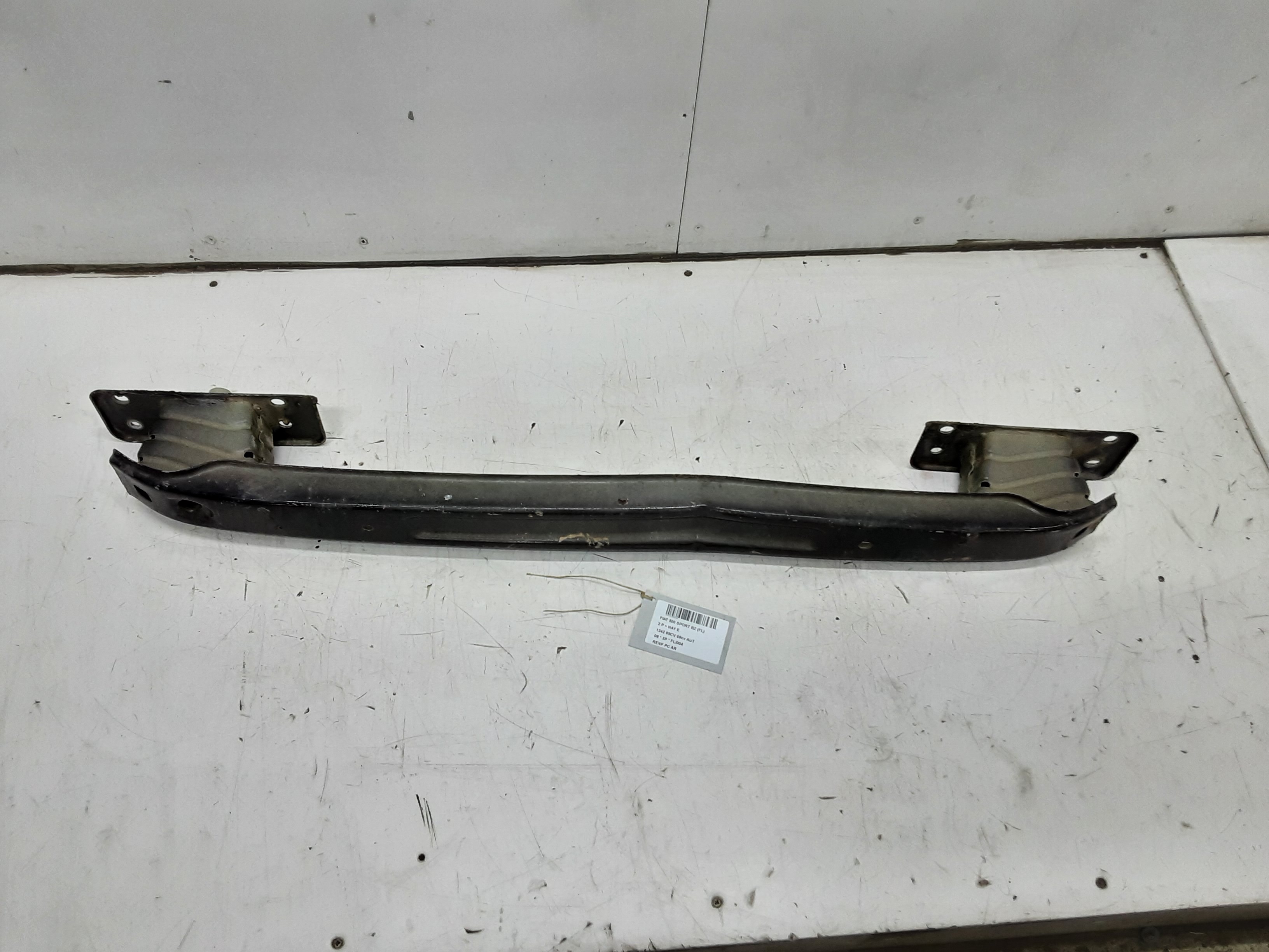 BUMPERBALK ACHTER Fiat 500 07 - 15 BUMPERBALK ACHTER Fiat 500 07 - 15