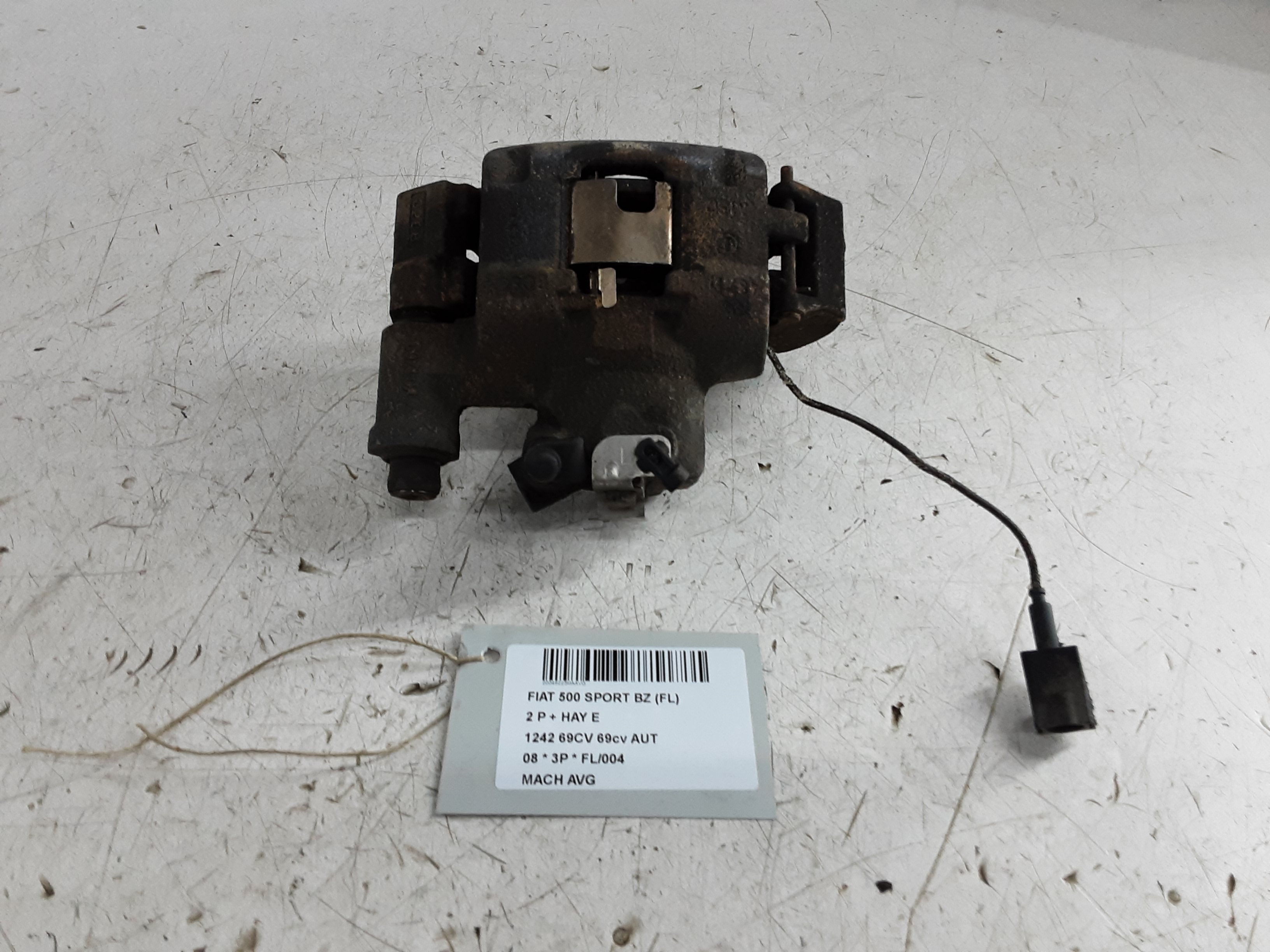 REMKLAUW VOOR LINKS Fiat 500 07 - 15