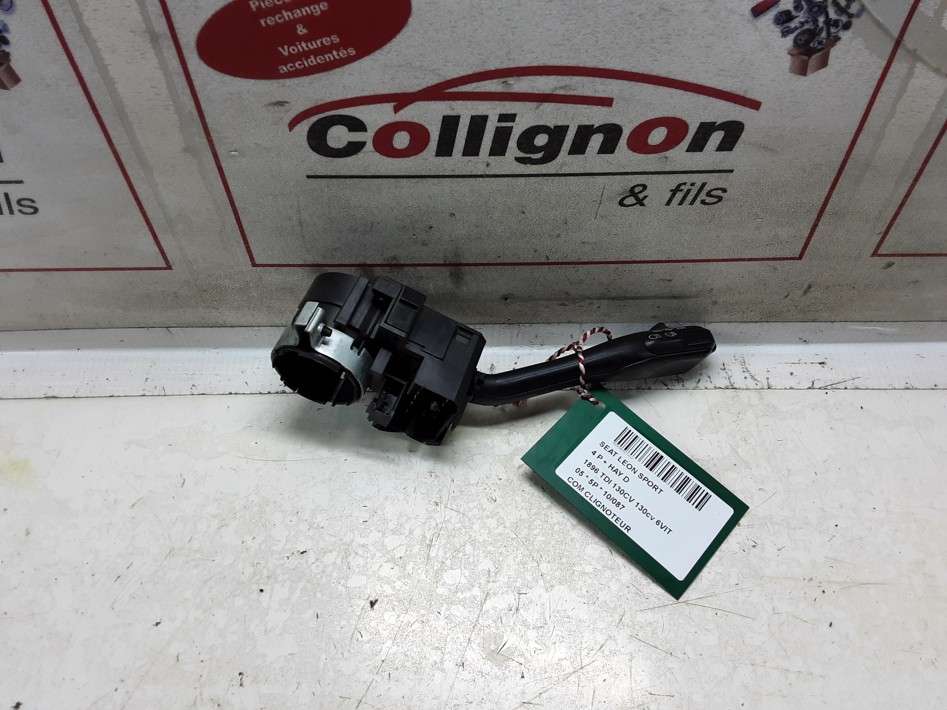 COMMODO DE CLIGNOTEURS Seat LEON (1) (1M) 99 - 8/05