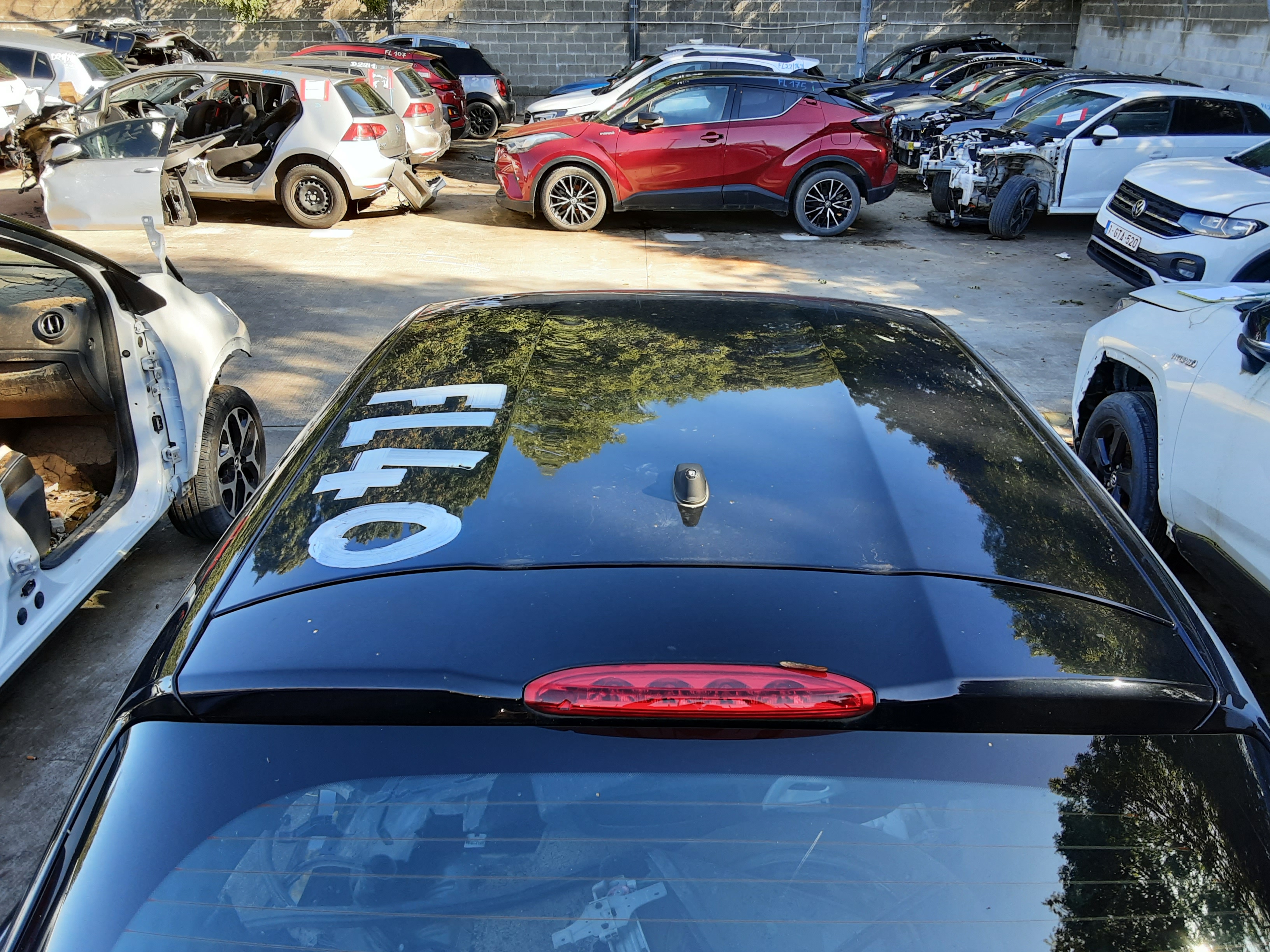 TOIT Peugeot 208