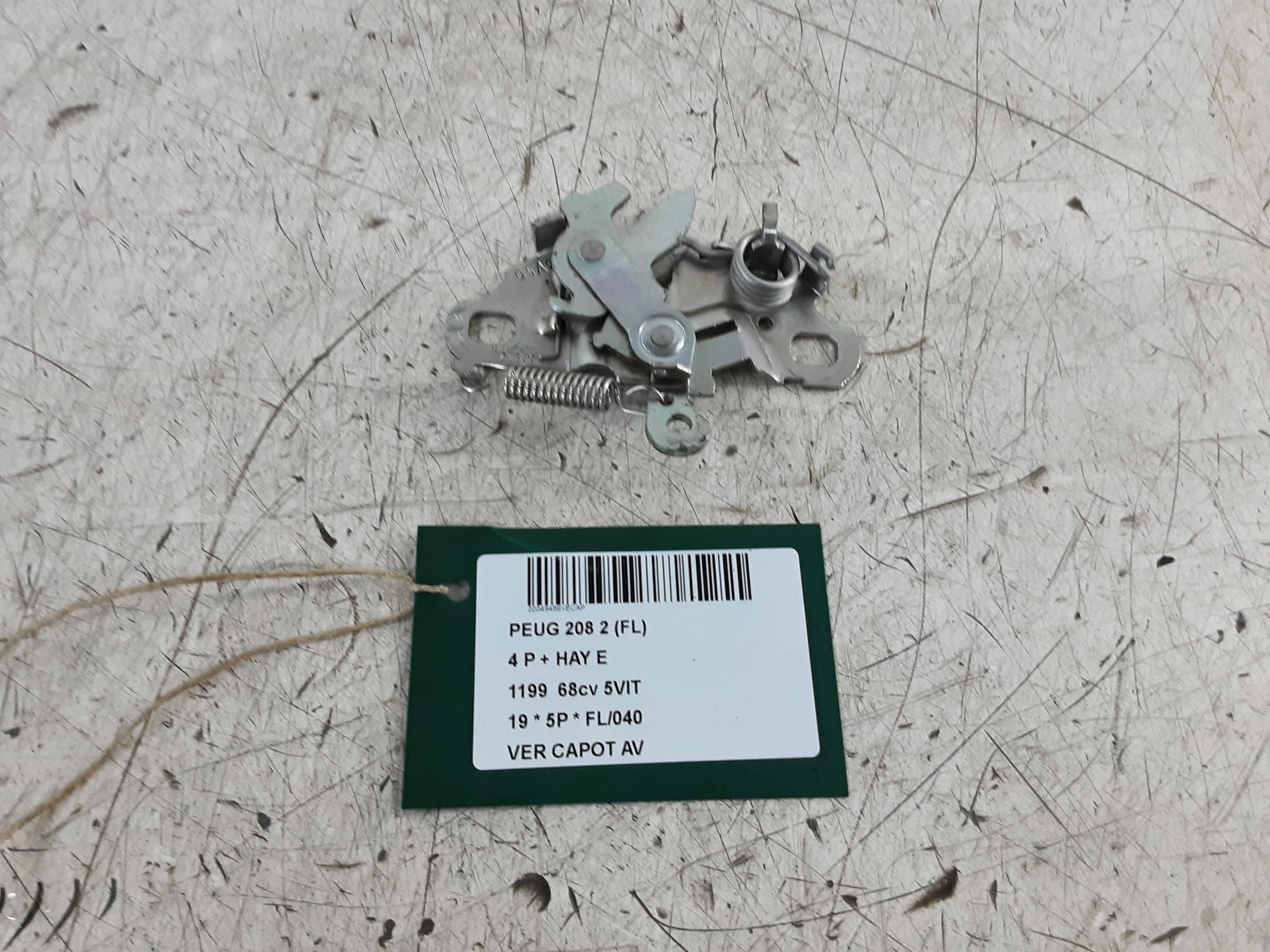 DRUKVEER MOTORKAP Peugeot 208