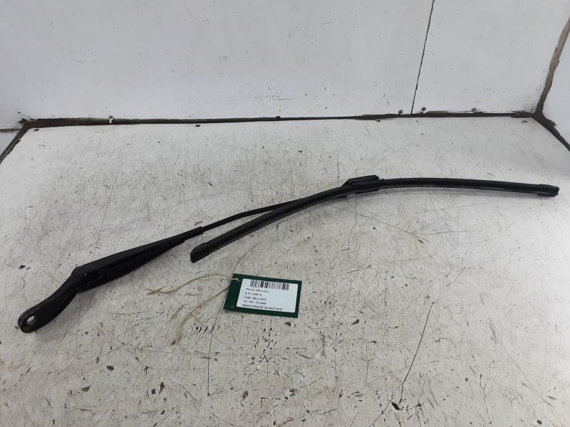 RUITENWISSERARM LINKS VOOR Peugeot 208