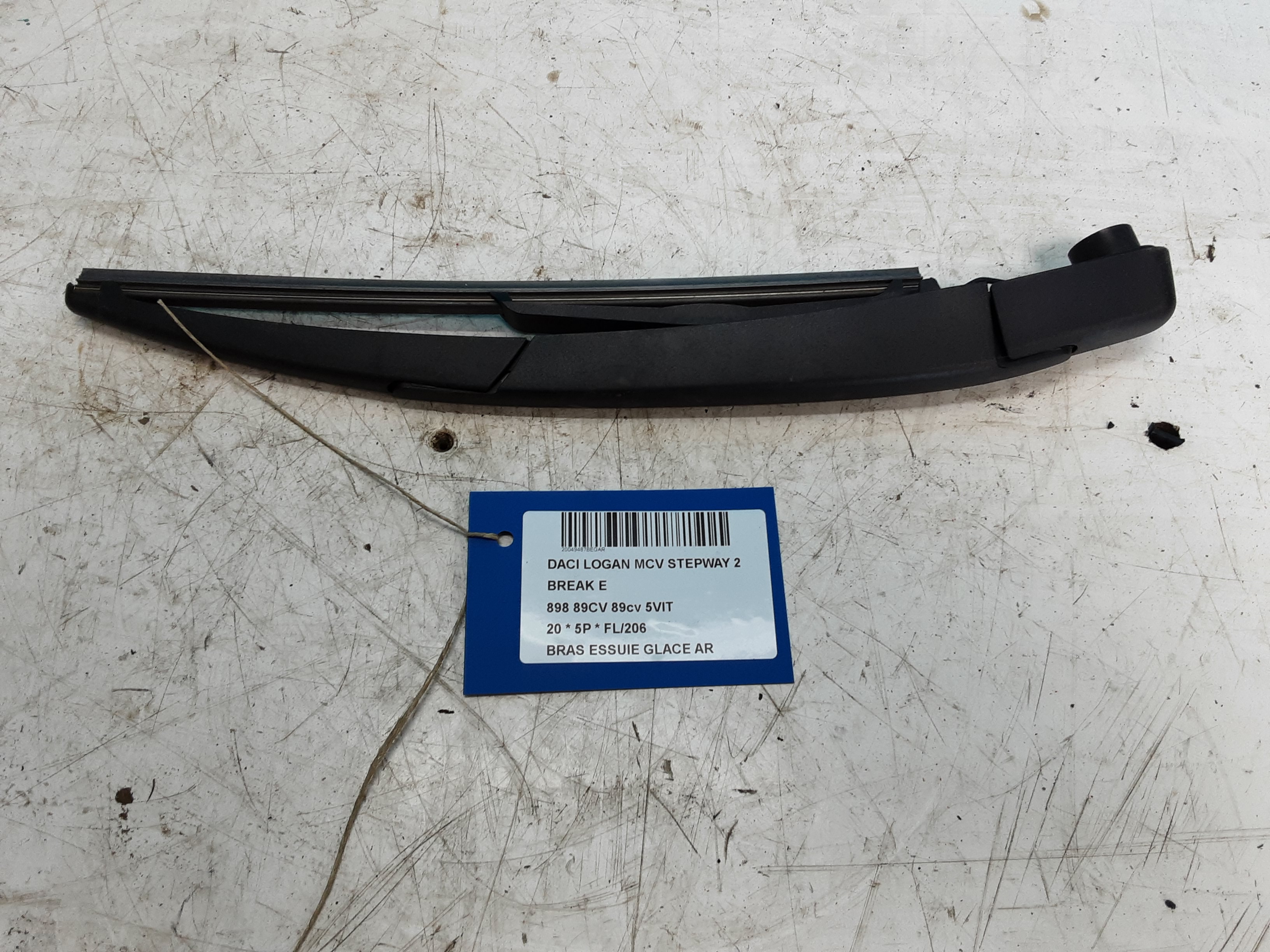 BRAS D&#039;ESSUIE-GLACE ARRIERE Dacia LOGAN 12/16 - 20