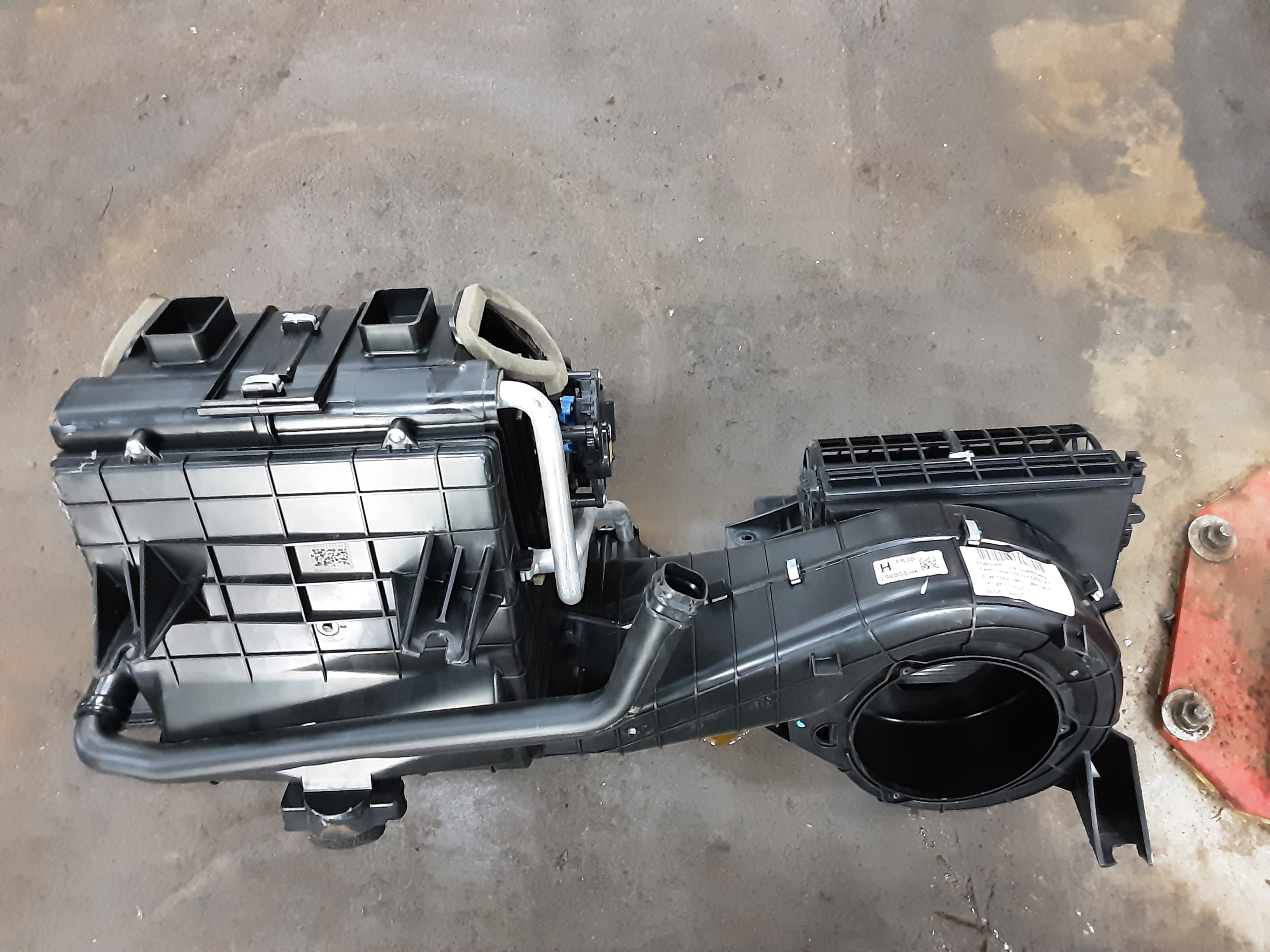 KACHELRADIATOR Ford RANGER (3) 10/15 - 2/19 FaceLift