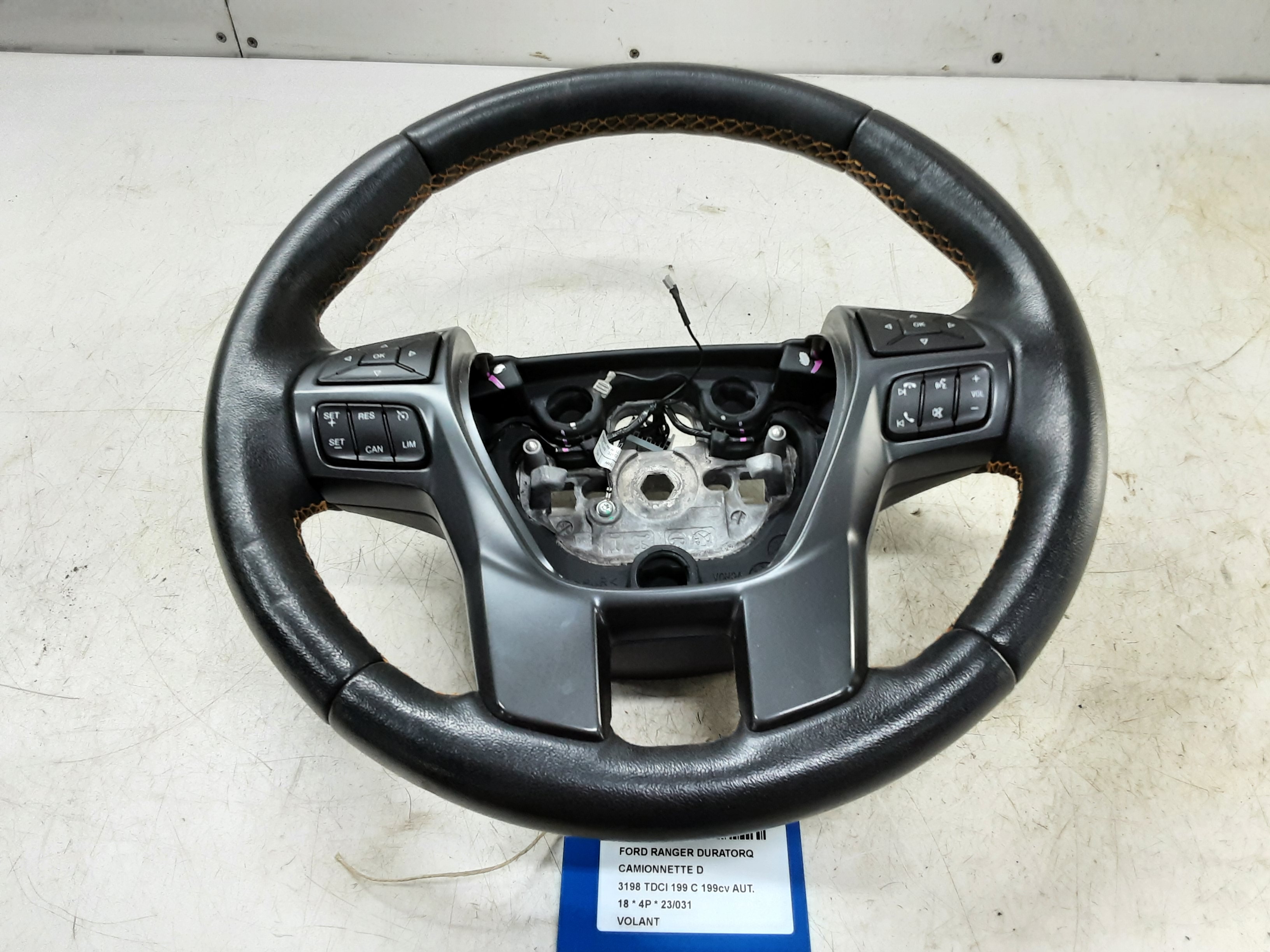 STUUR Ford RANGER (3) 10/15 - 2/19 FaceLift