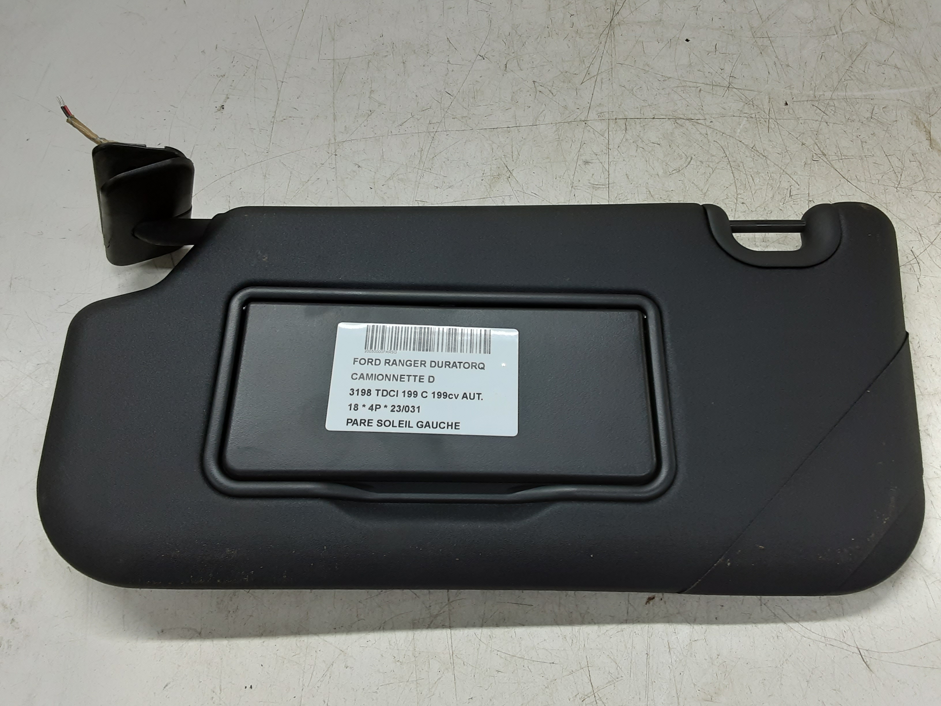 ZONNEKLEP LINKS Ford RANGER (3) 10/15 - 2/19 FaceLift