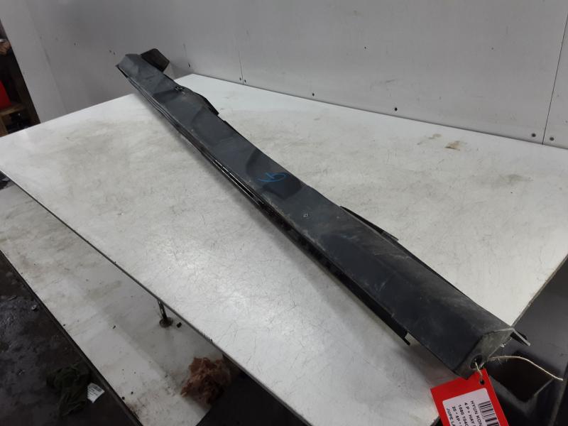 JUPE LATERALE GAUCHE Hyundai KONA 10/17+