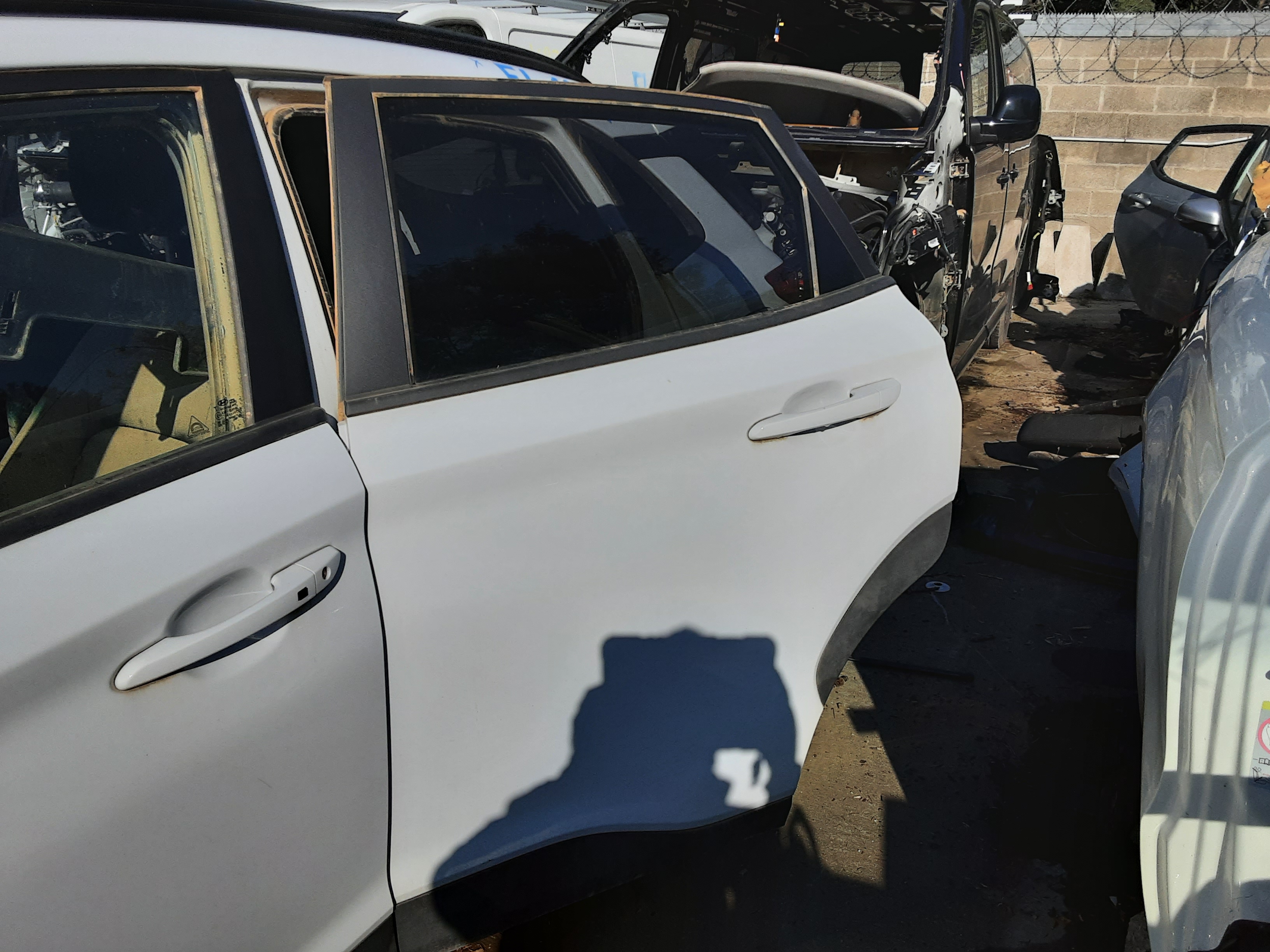 DEUR ACHTER LINKS Hyundai KONA 10/17+