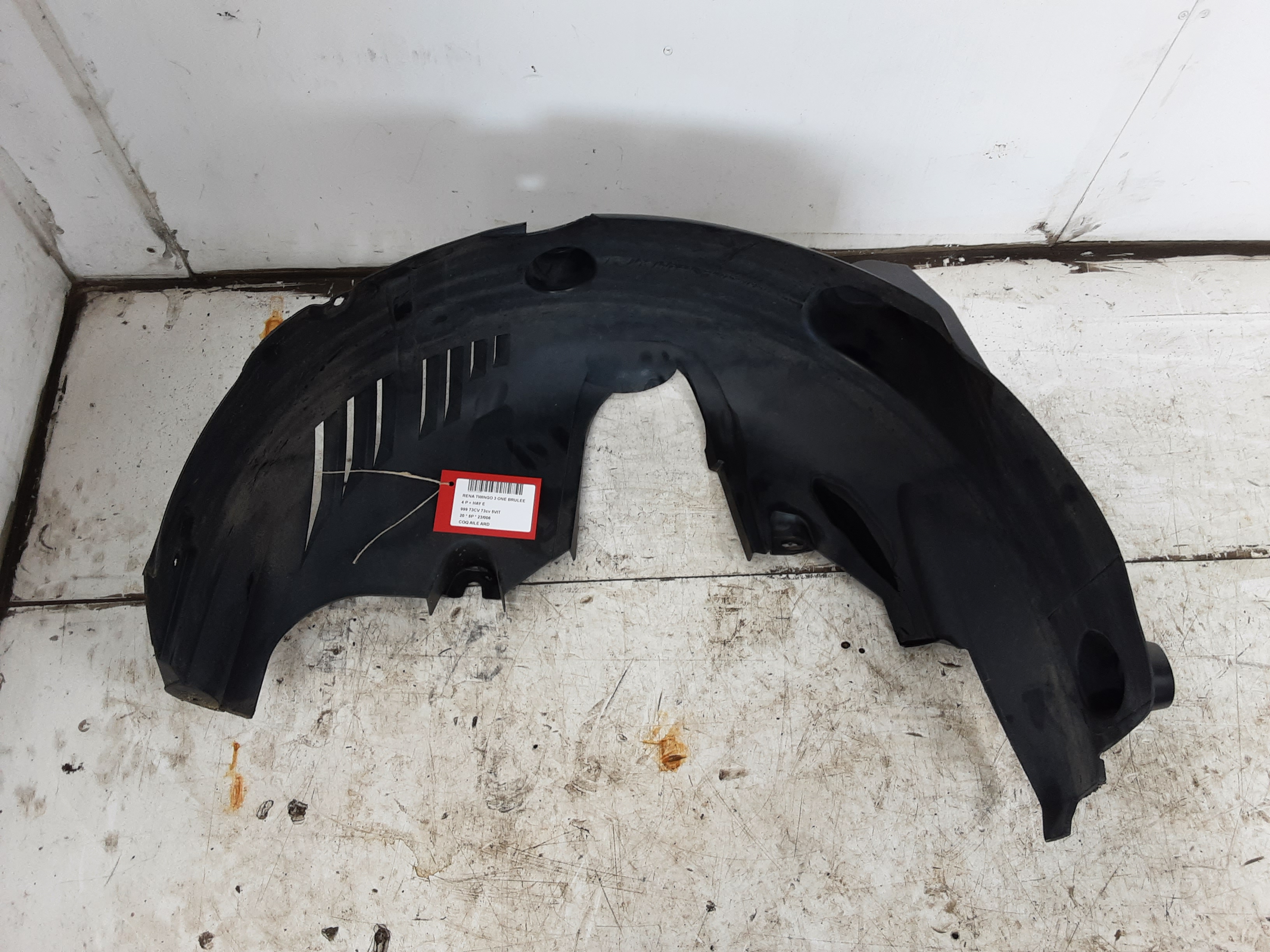 COQUILLE D'AILE ARRIERE DROITE Renault TWINGO (4) FaceLift 5/19+