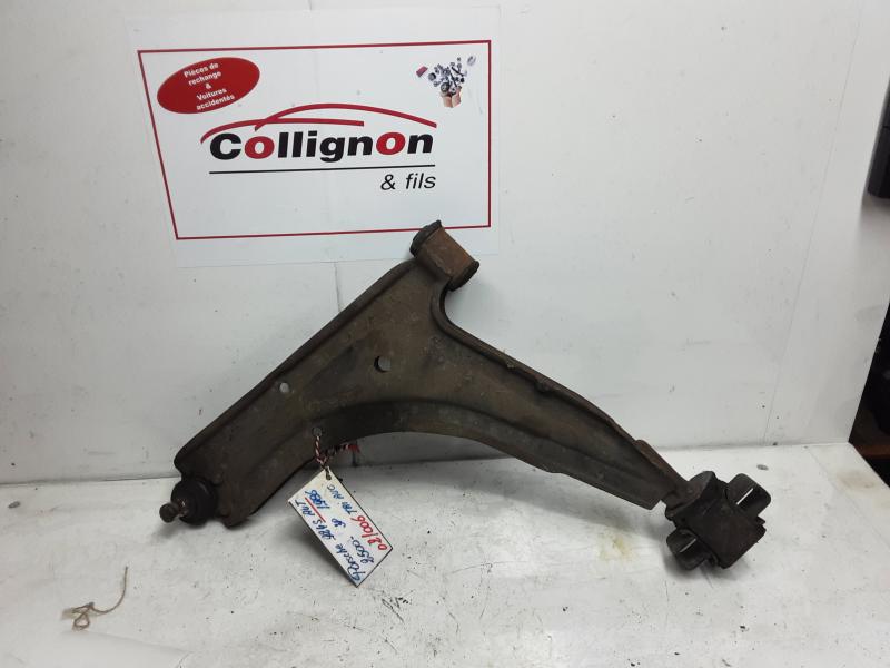 DRAAGARM VOOR LINKS Porsche 924 75>88