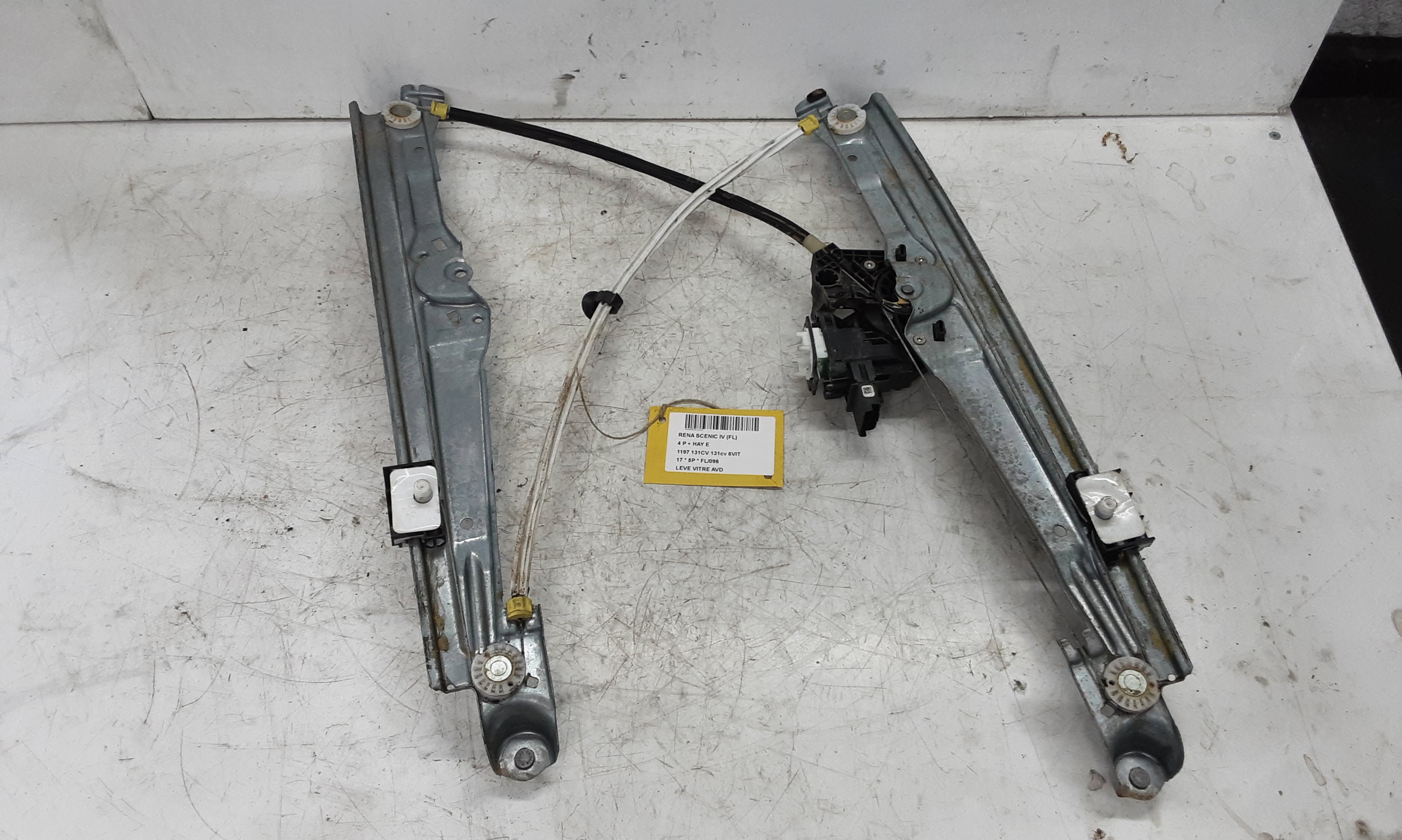 LEVE-VITRE DE PORTE AVANT DROITE Renault SCENIC 9/16+