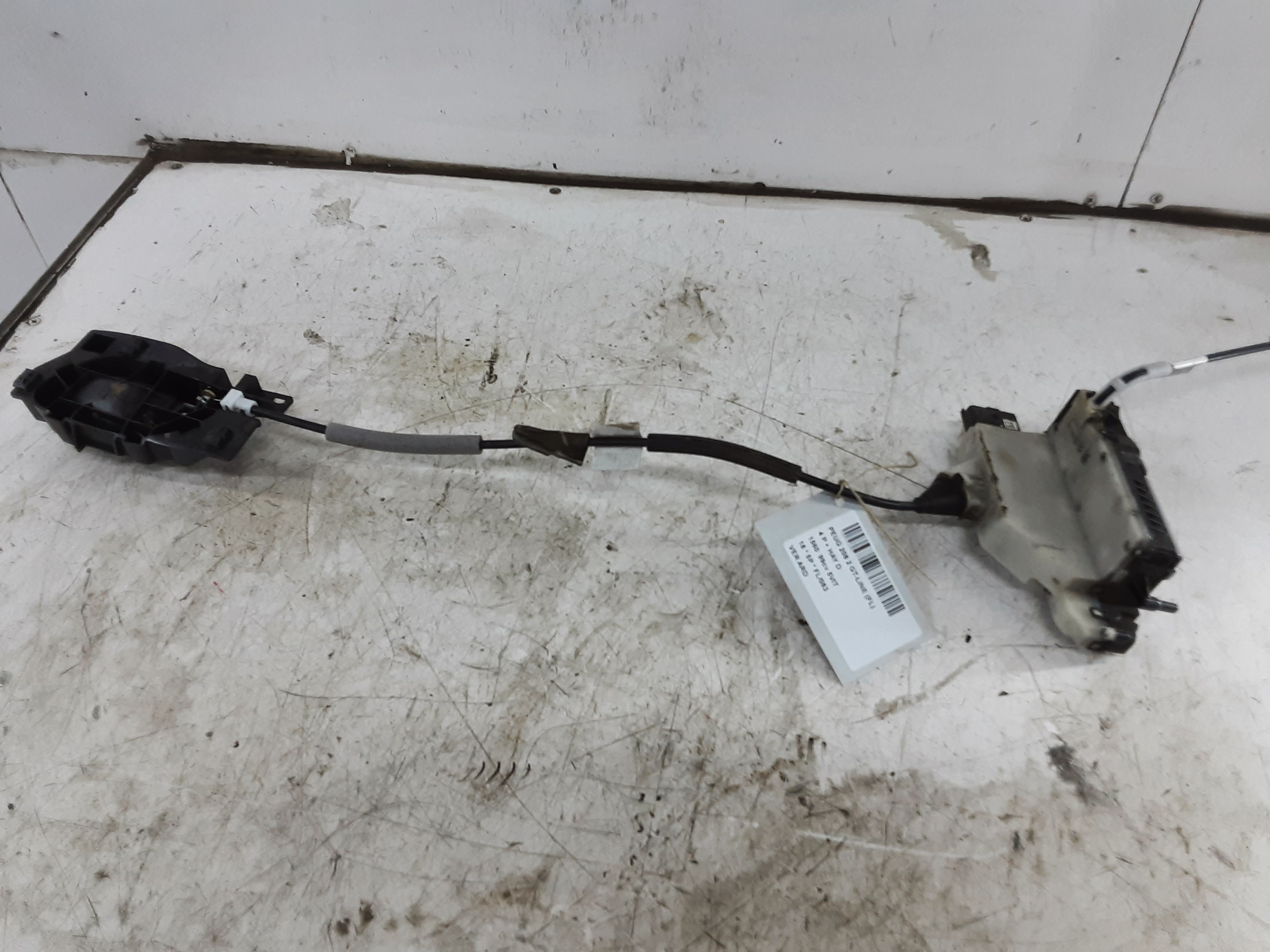 VERGRENDELING ACHTER RECHTS Peugeot 208 8/15 - 20