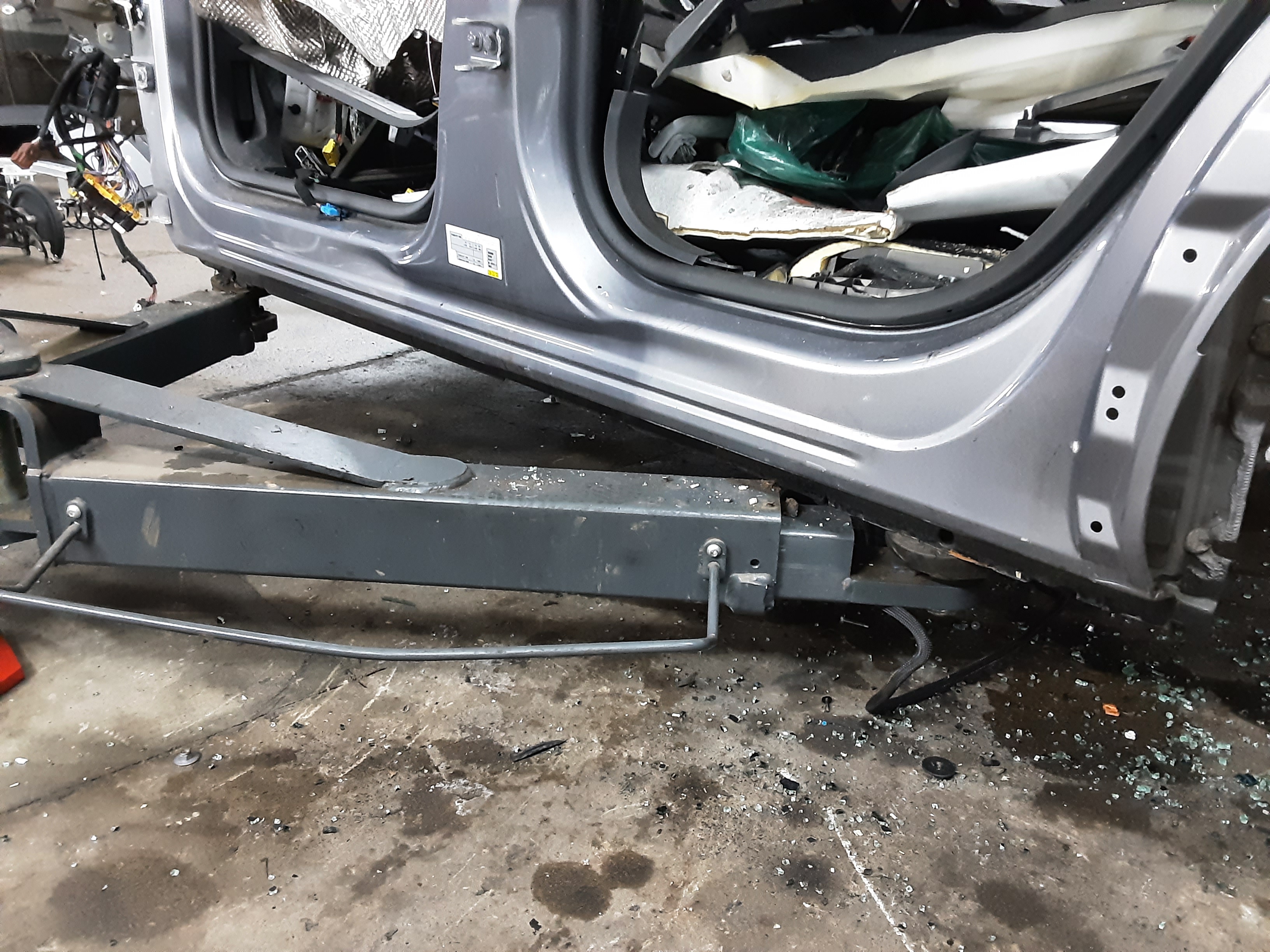 BAS DE CAISSE GAUCHE Peugeot 3008 (2) 10/20+ FaceLift