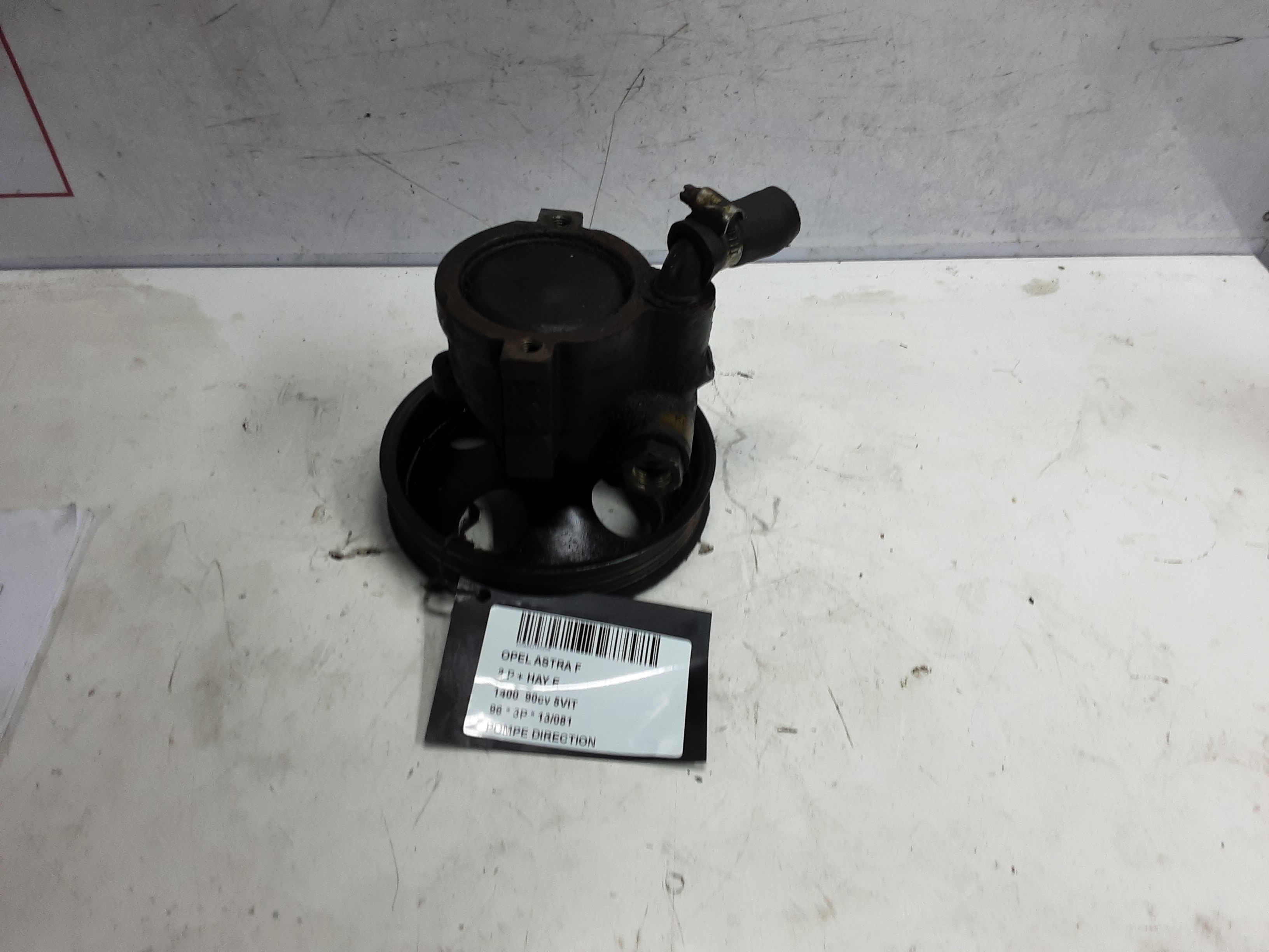 POMPE DE DIRECTION Opel ASTRA F -5/98