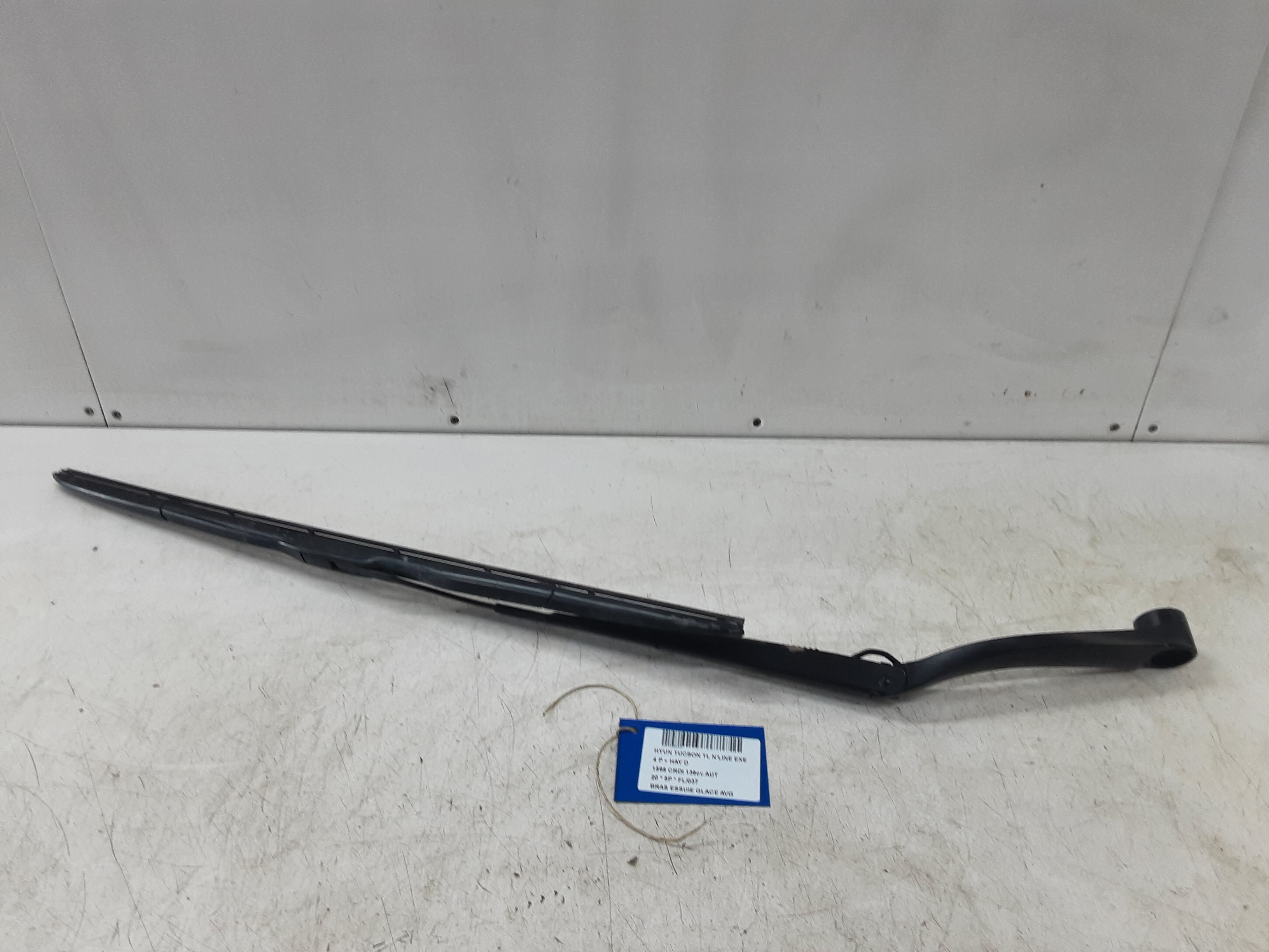 RUITENWISSERARM LINKS VOOR Hyundai TUCSON (2 facelift) 09/18-01/21