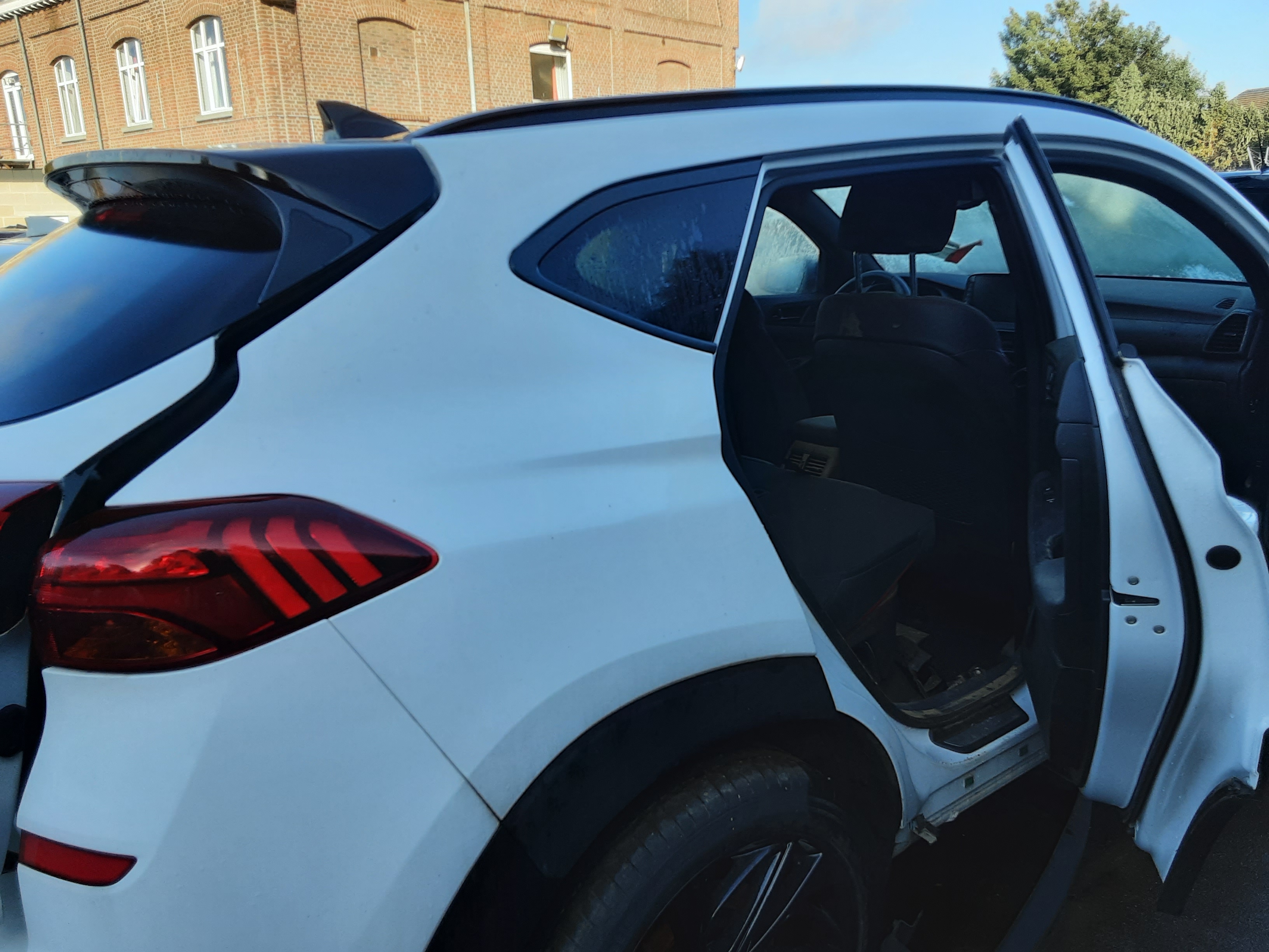 SPATBORD ACHTER RECHTS Hyundai TUCSON (2 facelift) 09/18-01/21