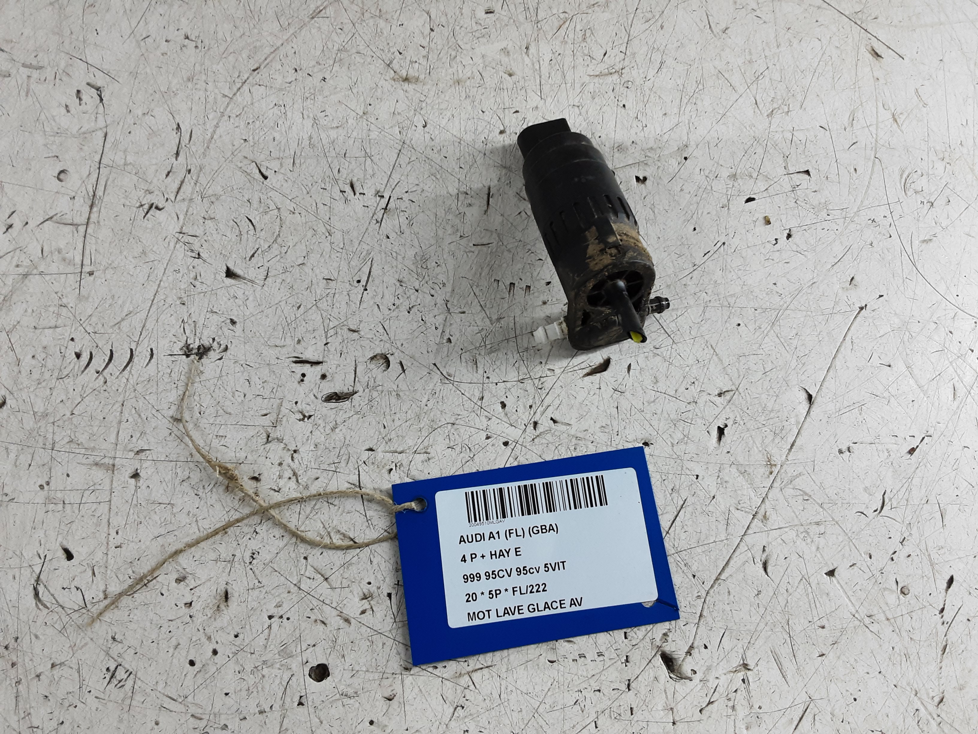 MOTEUR DE LAVE-GLACE AVANT Audi A1 12/18+