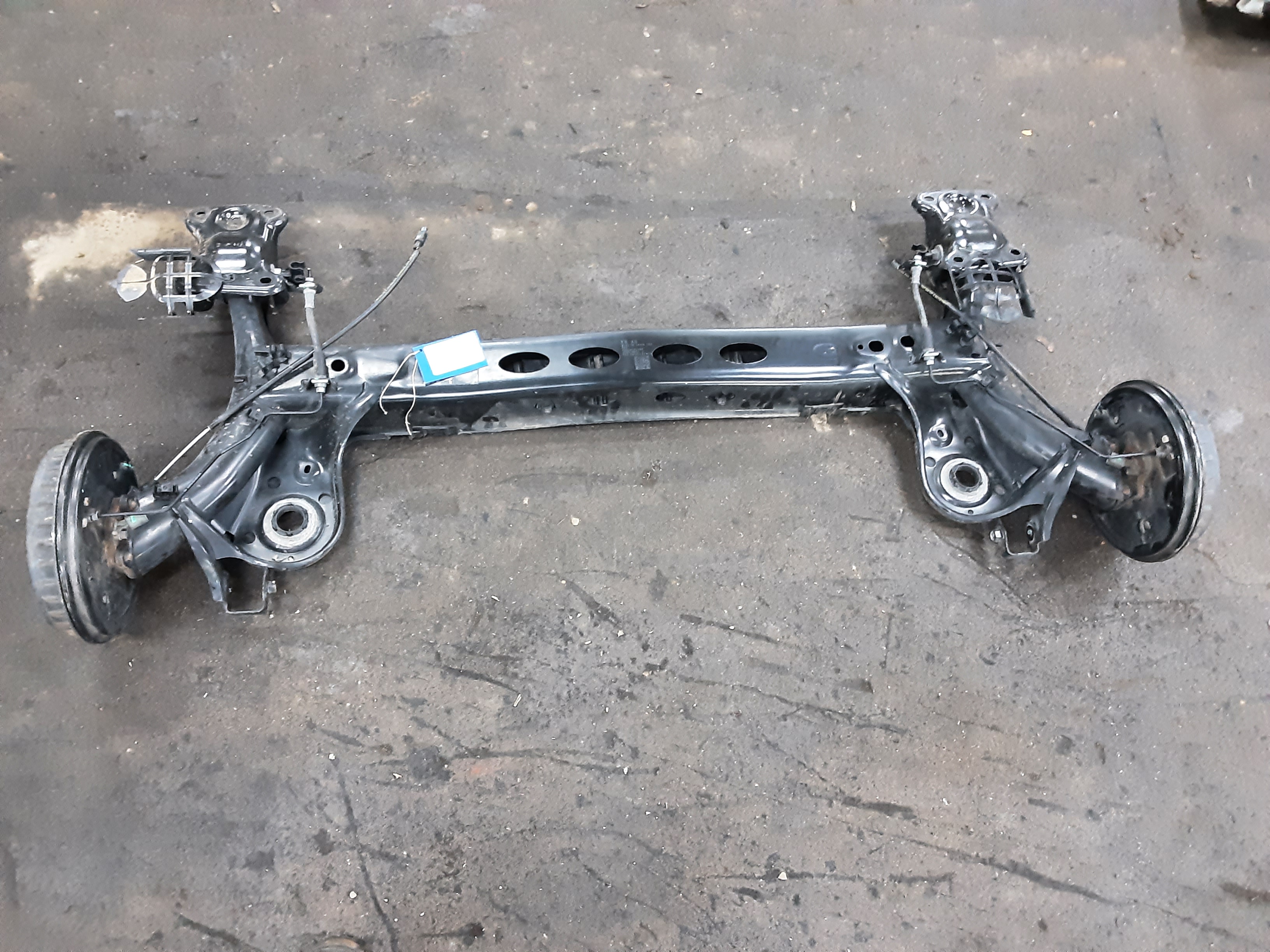 TRAIN ARRIERE Audi A1 12/18+