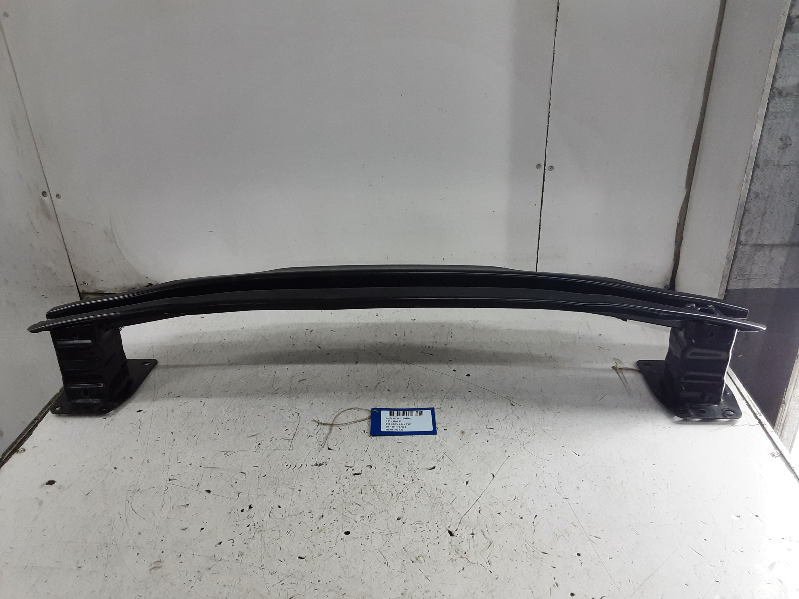 BUMPERBALK ACHTER Audi A1 12/18+
