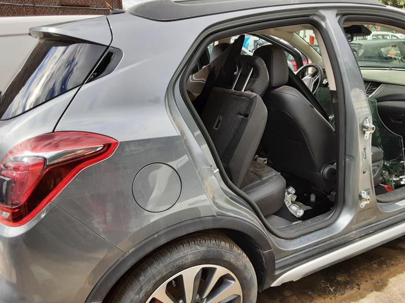 AILE ARRIERE DROITE Opel MOKKA X 10/16 - 21