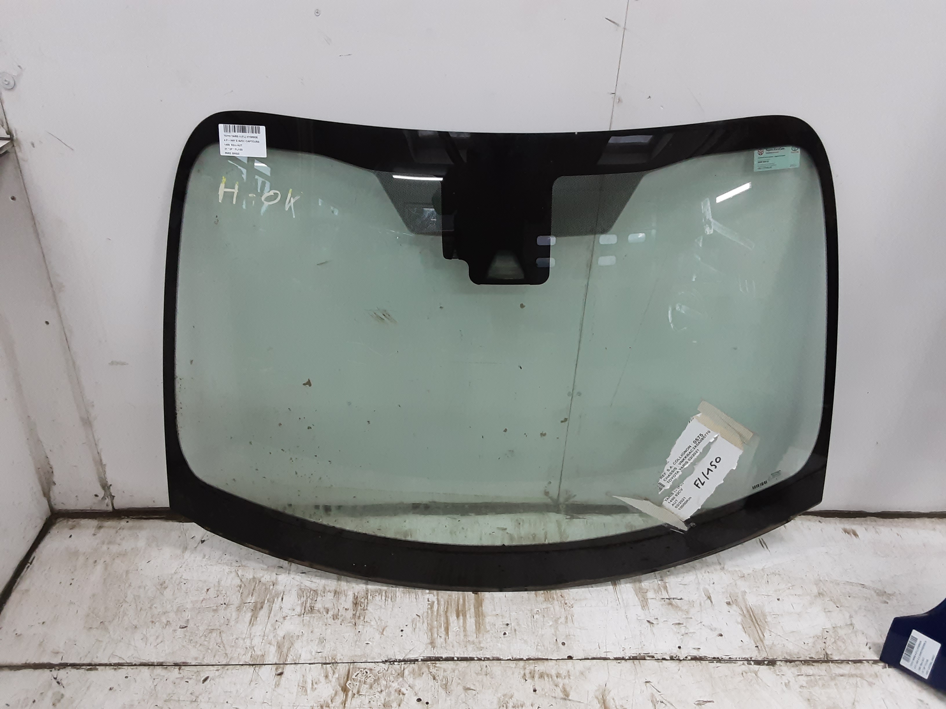 PARE-BRISE Toyota YARIS (6) 2/20+