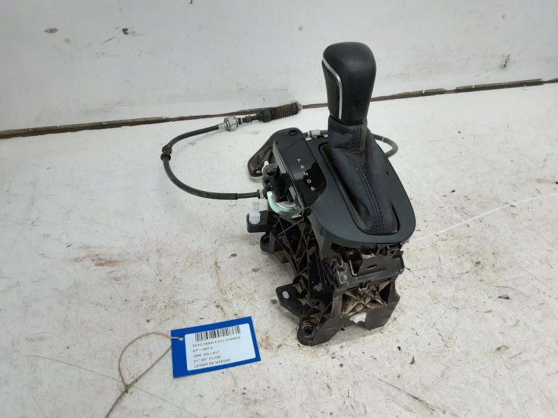 POOKSCHAKELAAR Toyota YARIS (6) 2/20+