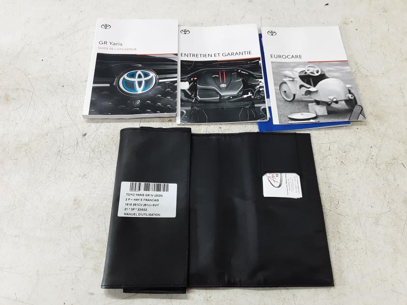 NOTITIE BOEKJE / UITLEG BOEKJE Toyota YARIS (6) 2/20+