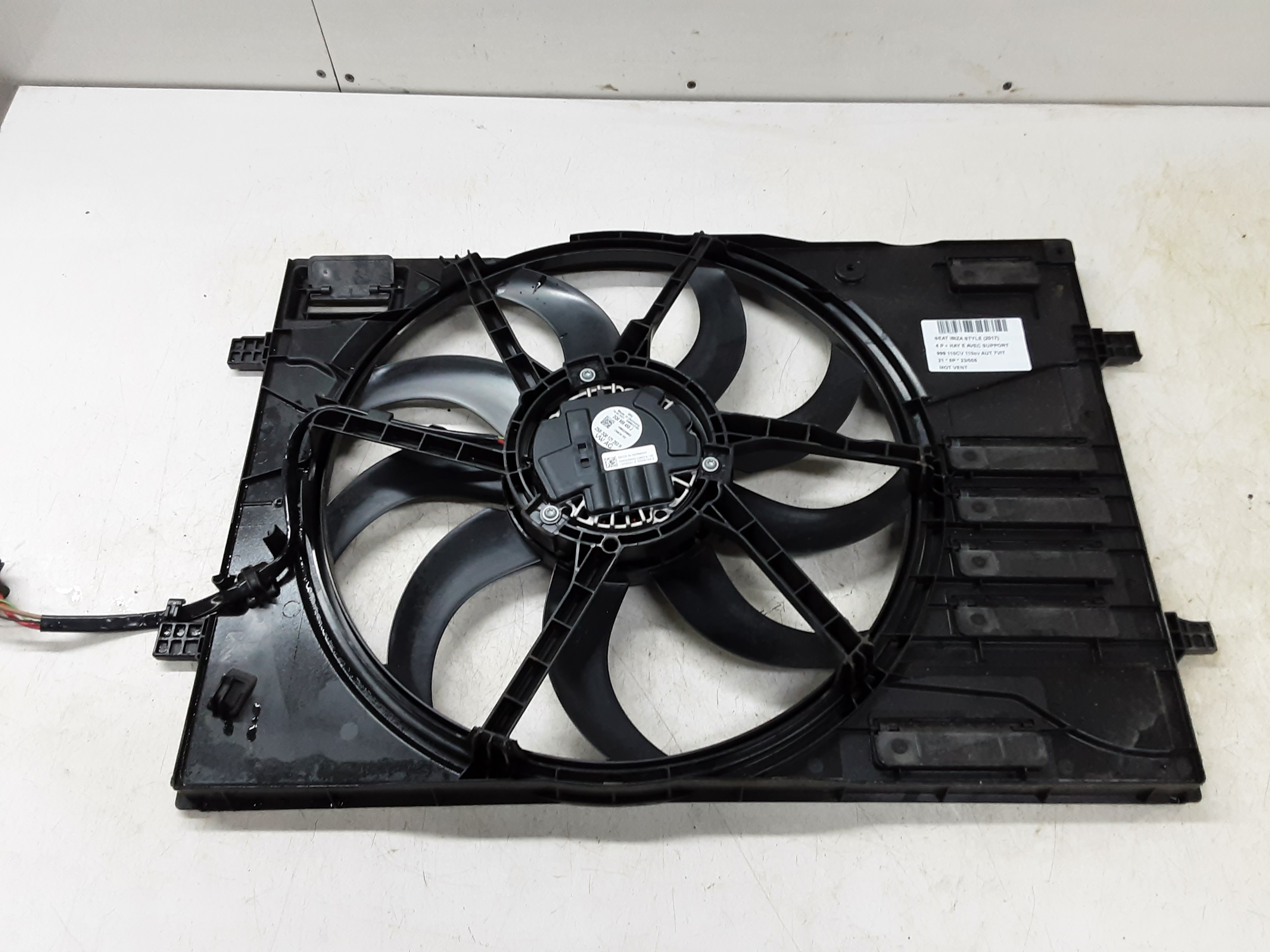 KACHEL VENTILATORMOTOR Seat IBIZA MK5 (6F/KJ1) 5/17 - 2021