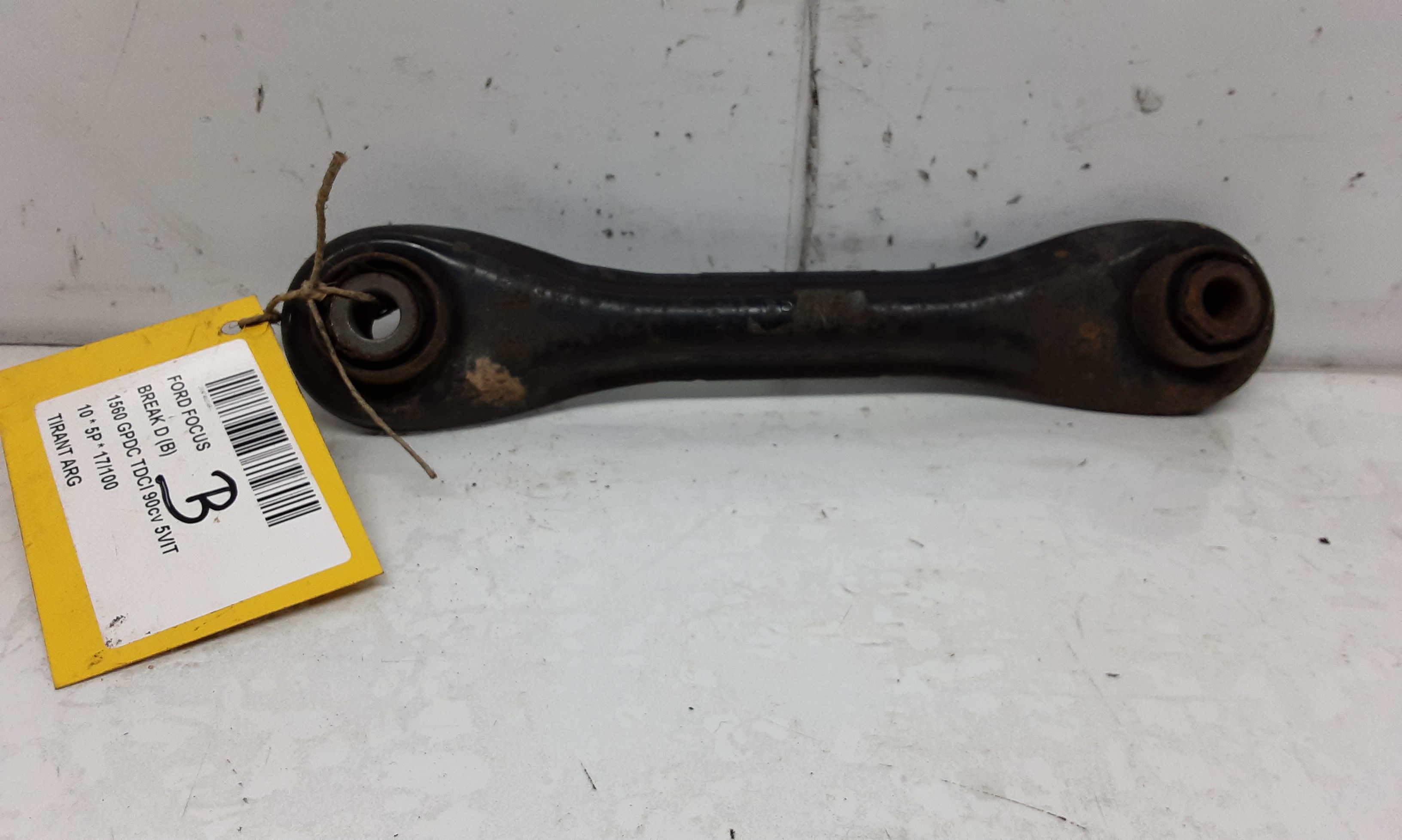 DRAAGARM ACHTER LINKS Ford FOCUS (3) 08 - 02/11
